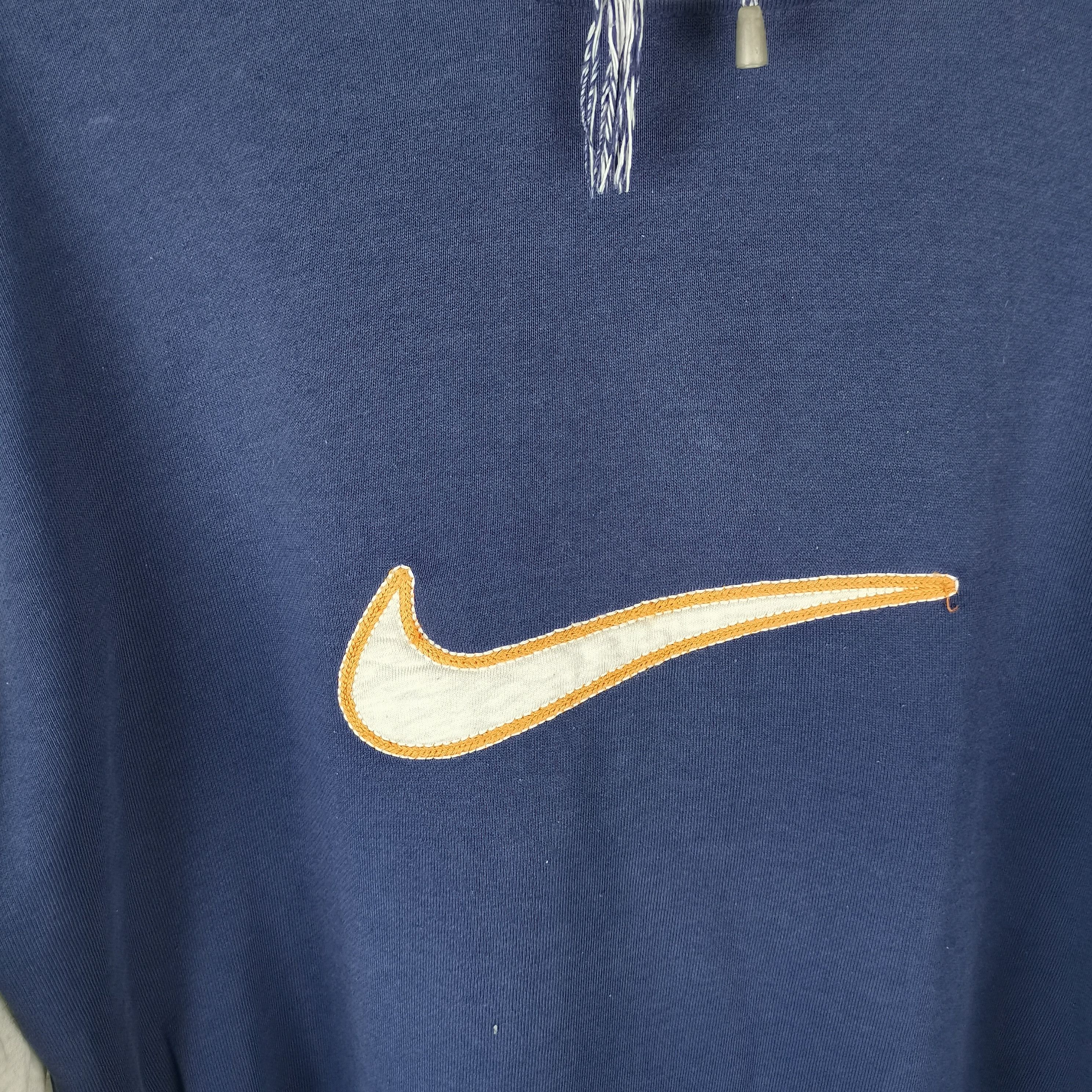 Nike Nike vintage 90s big logo swoosh hoodie Size US S / EU 44-46 / 1 - 2 Thumbnail