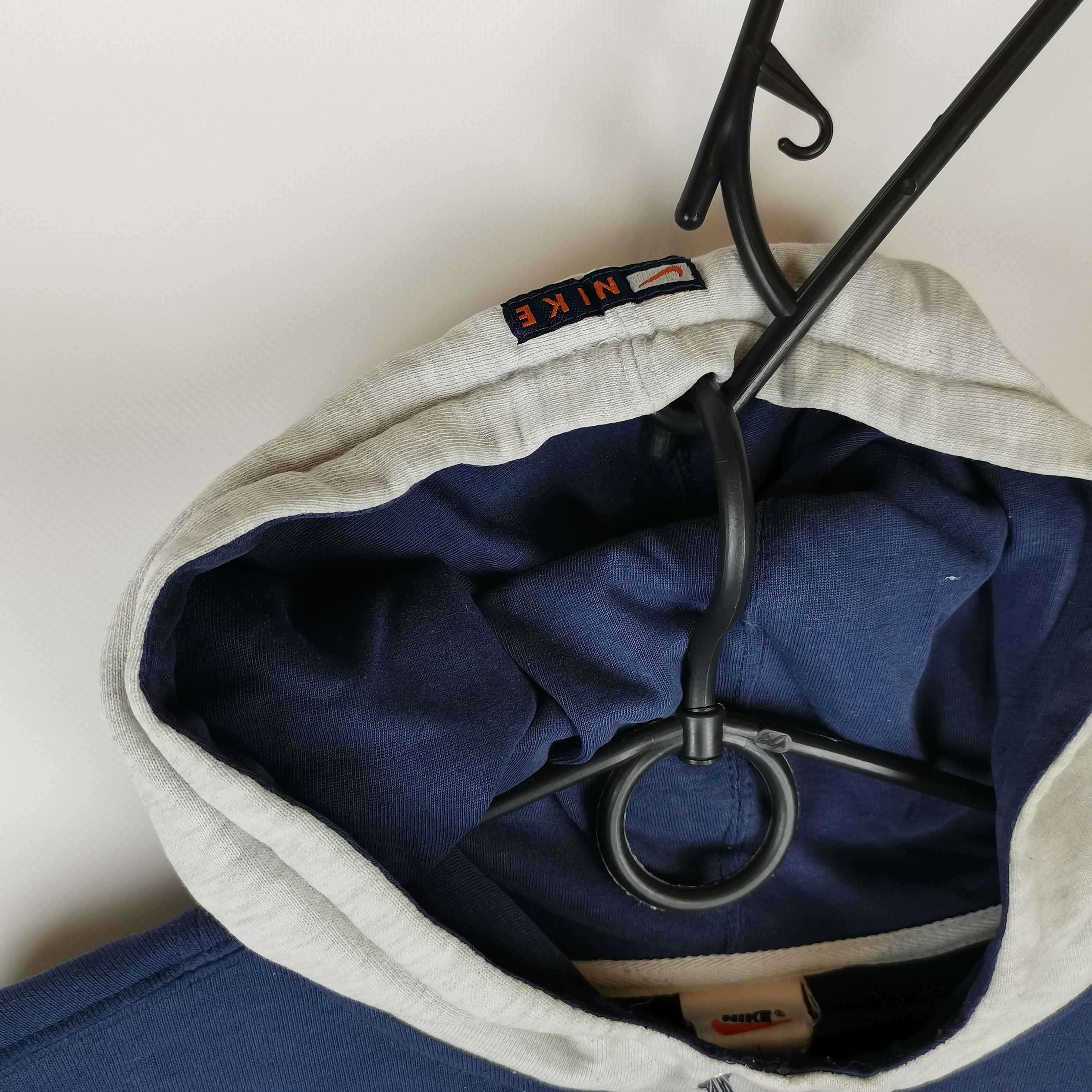 Nike Nike vintage 90s big logo swoosh hoodie Size US S / EU 44-46 / 1 - 5 Thumbnail