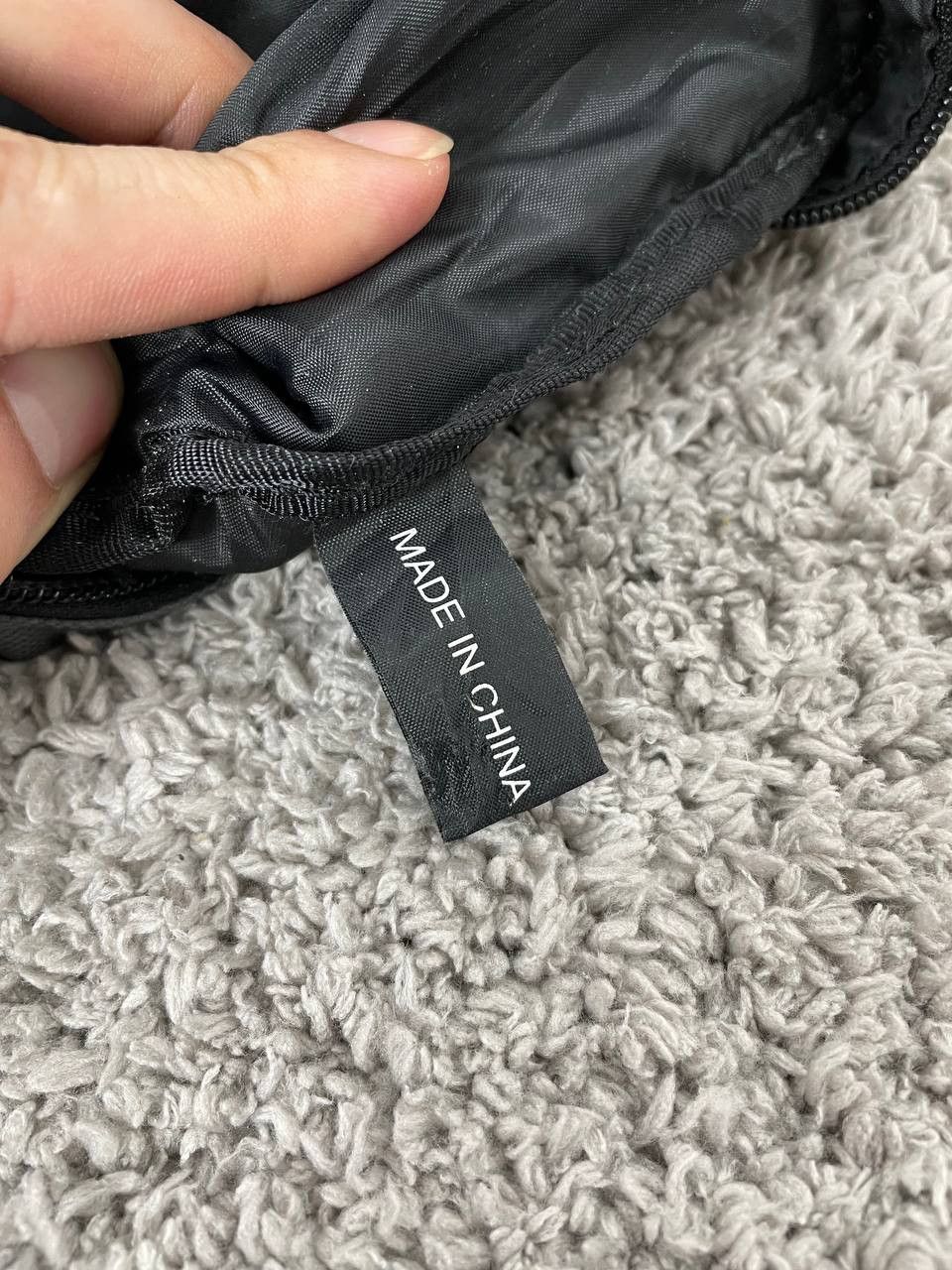 Issey Miyake Clucth Bag Issey Miyake Naylon parfume Size ONE SIZE - 9 Thumbnail