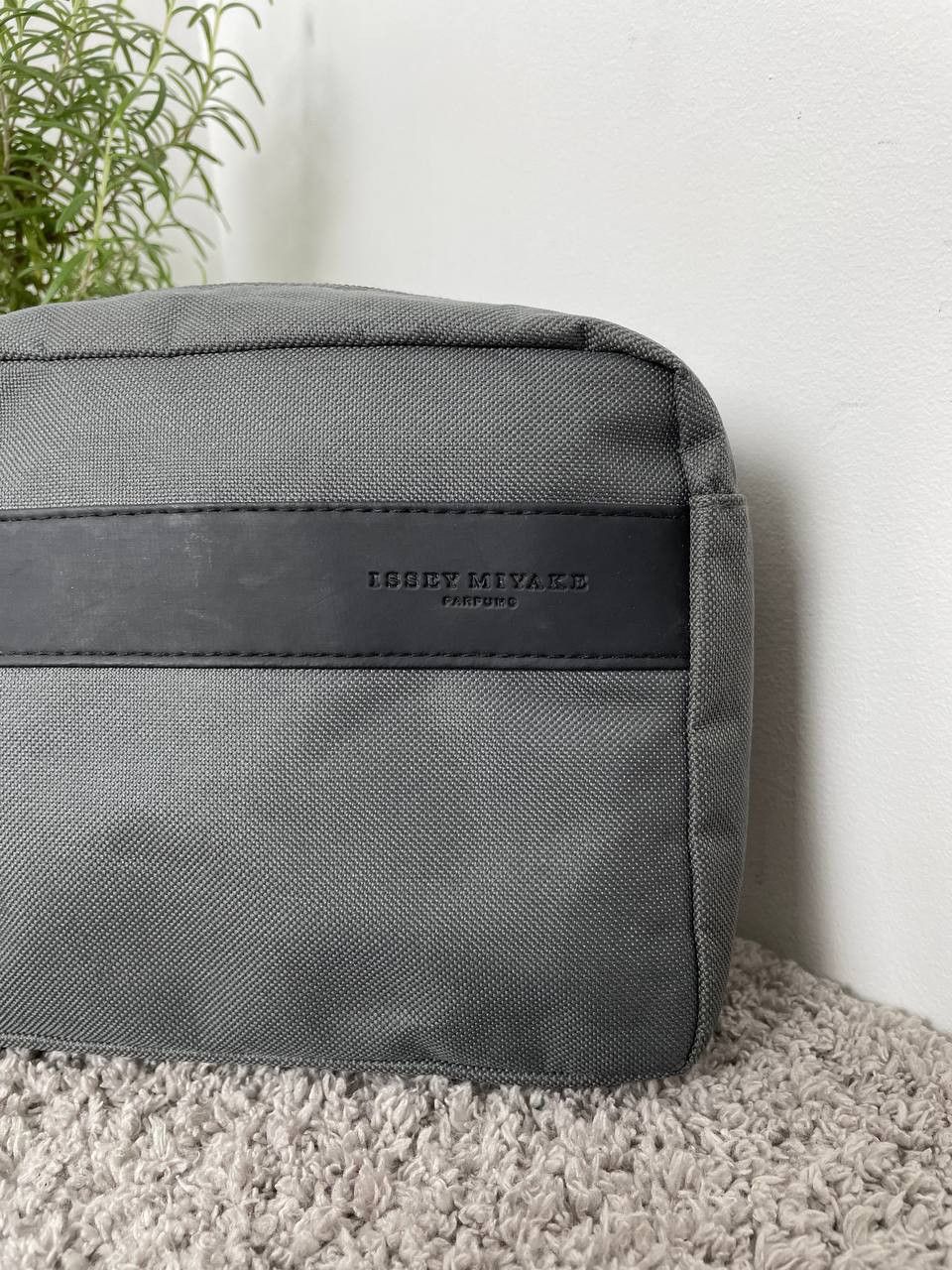 Issey Miyake Clucth Bag Issey Miyake Naylon parfume Size ONE SIZE - 1 Thumbnail