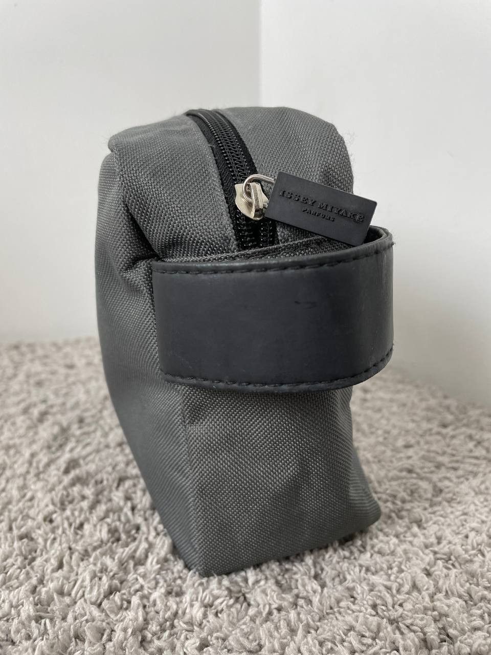 Issey Miyake Clucth Bag Issey Miyake Naylon parfume Size ONE SIZE - 7 Thumbnail