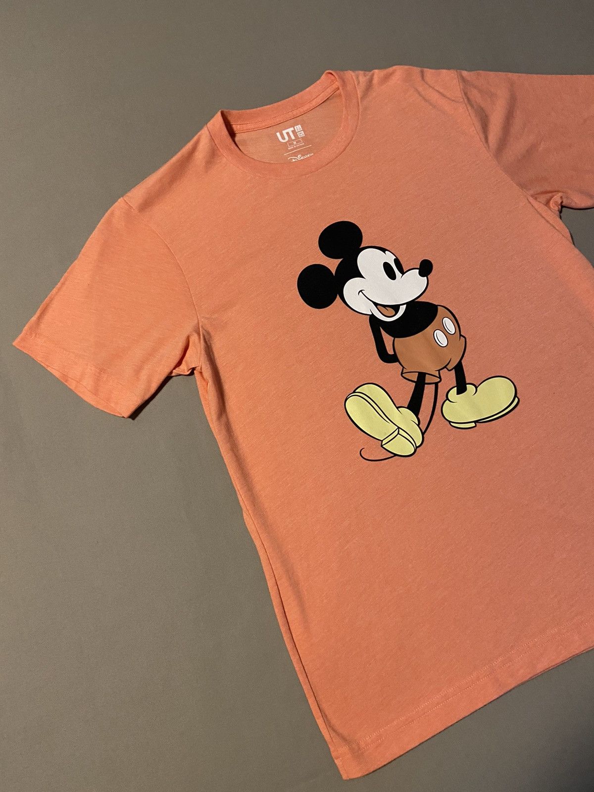 Uniqlo Uniqlo x Disney Mickey Mouse Tee T-Shirt VNDS Size US M / EU 48-50 / 2 - 4 Thumbnail