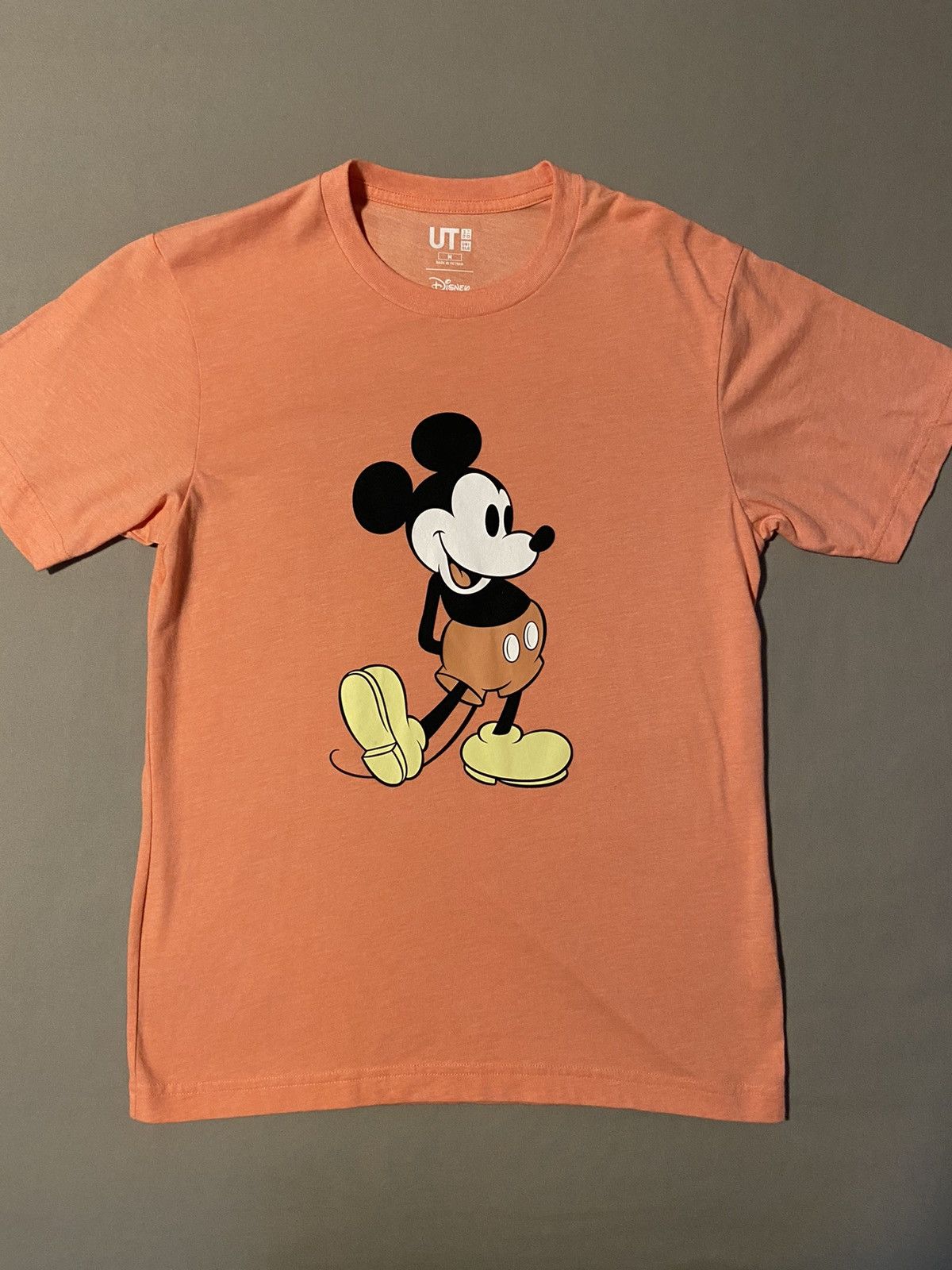 Uniqlo Uniqlo x Disney Mickey Mouse Tee T-Shirt VNDS Size US M / EU 48-50 / 2 - 1 Thumbnail