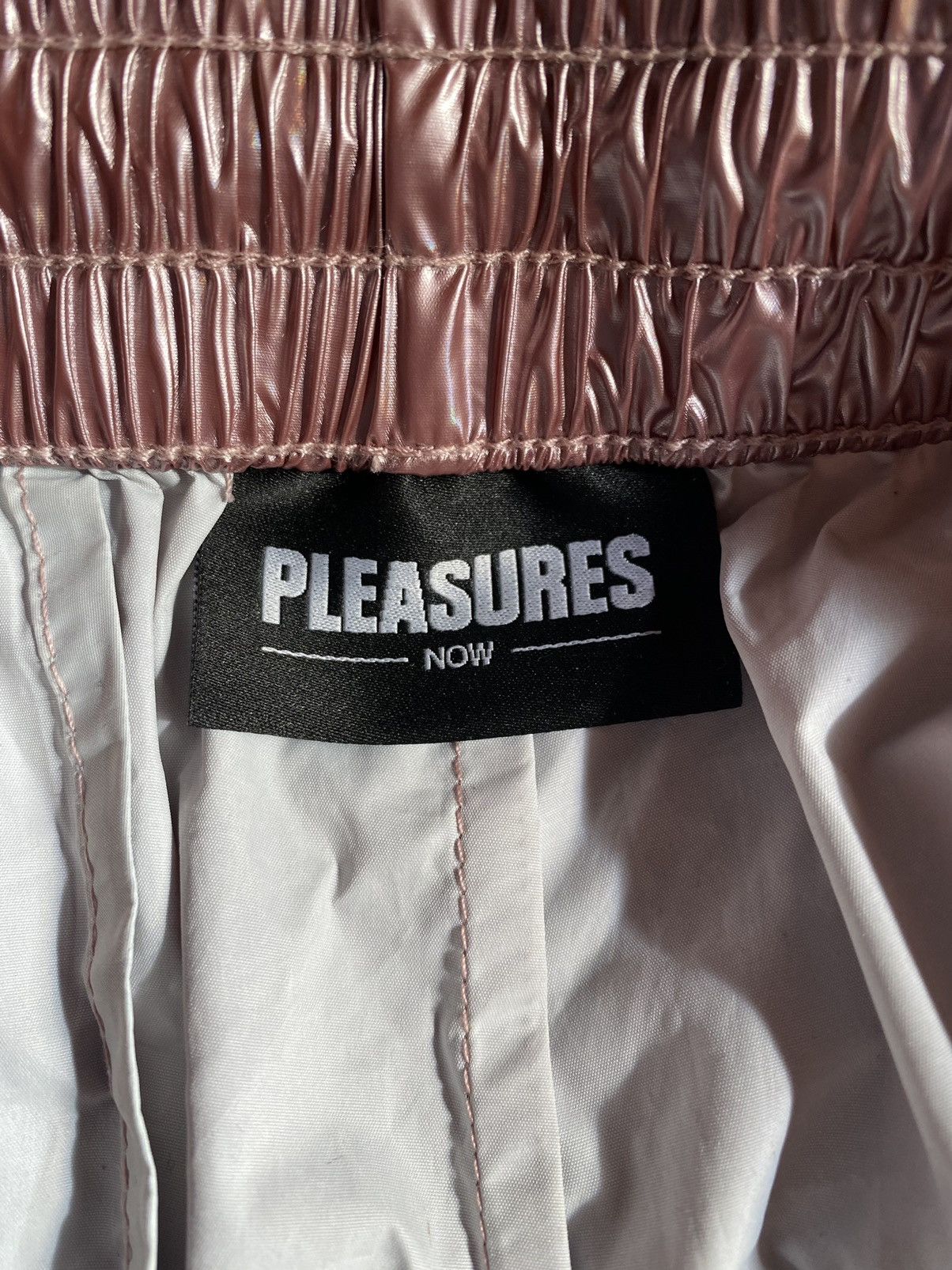 Pleasures Pleasures Liquid Metallic Shorts Size US 28 / EU 44 - 3 Thumbnail