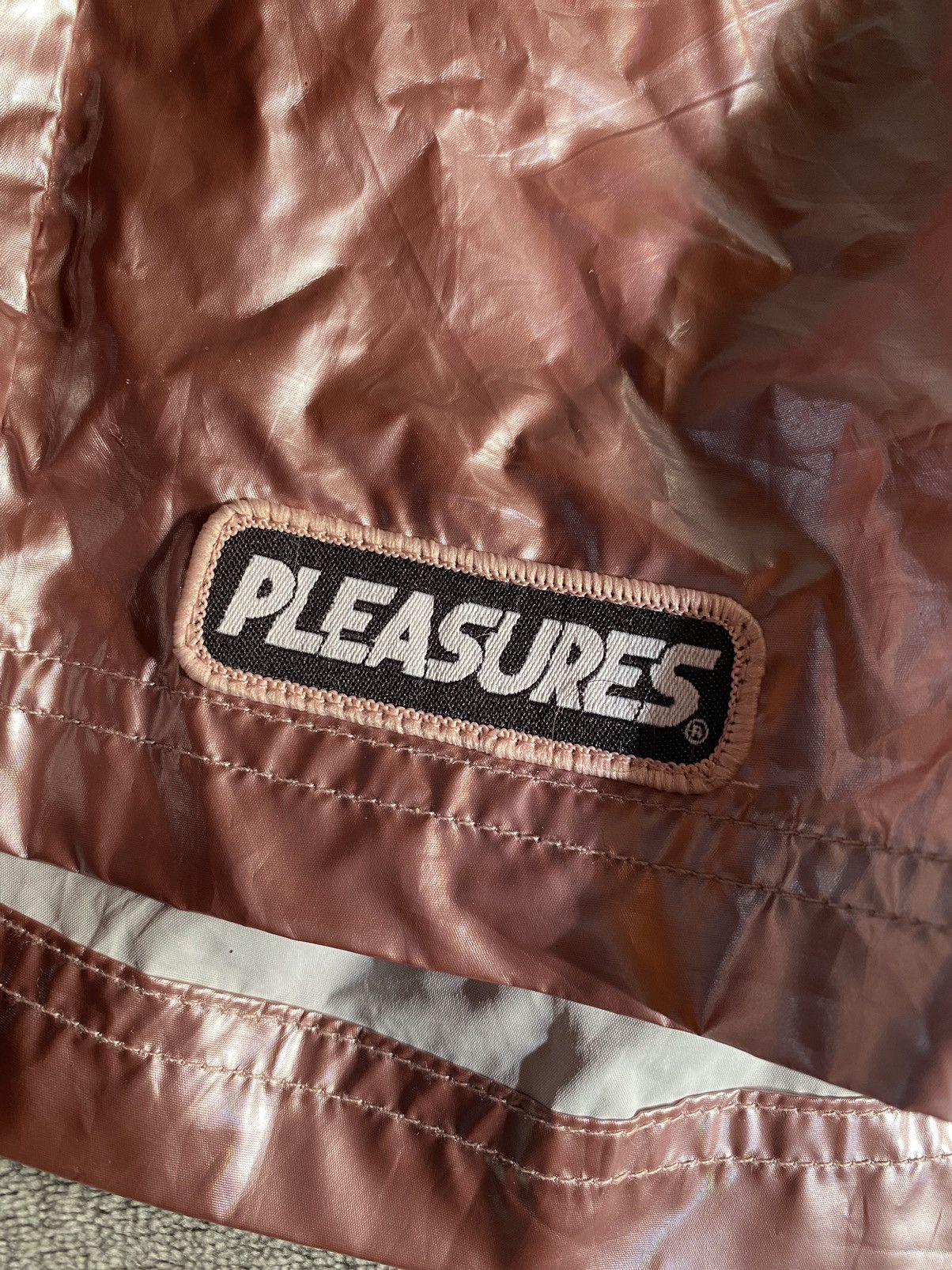 Pleasures Pleasures Liquid Metallic Shorts Size US 28 / EU 44 - 2 Preview