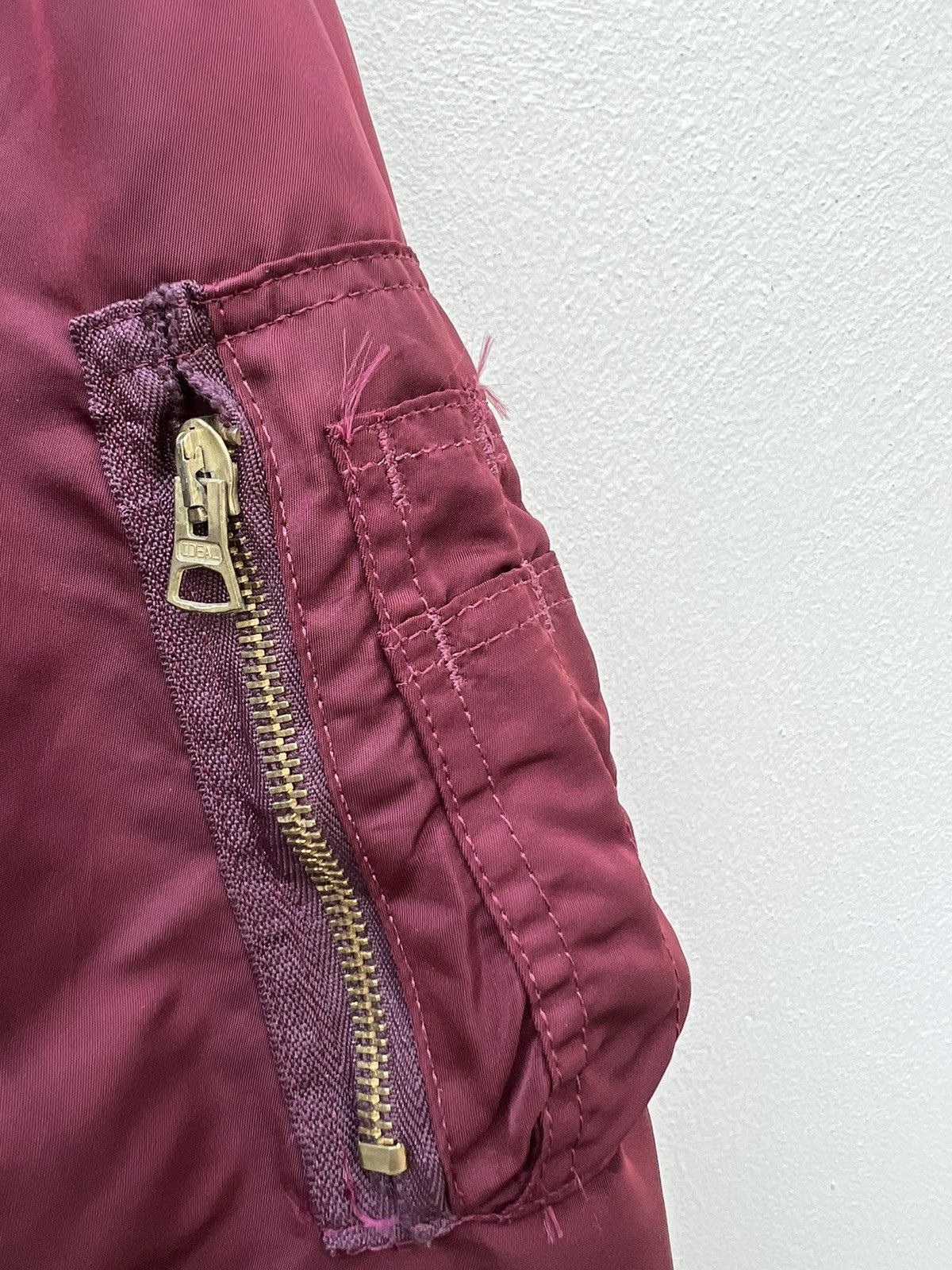 Alpha Industries Vintage 80s Alpha Industries IDEAL Zip Ox Blood MA-1 Bomber Size US L / EU 52-54 / 3 - 3 Thumbnail