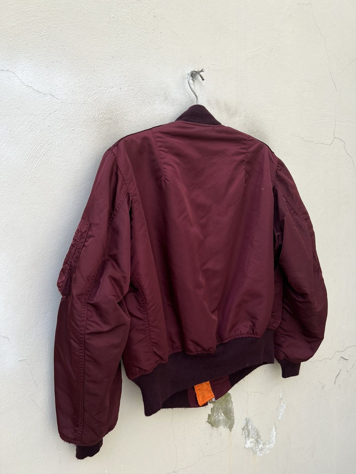 Alpha Industries Vintage 80s Alpha Industries IDEAL Zip Ox Blood MA-1 Bomber Size US L / EU 52-54 / 3 - 8 Thumbnail