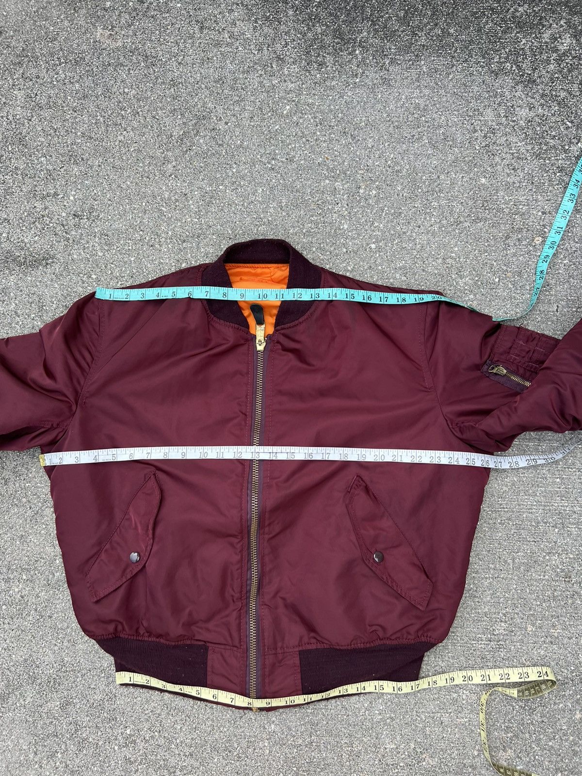 Alpha Industries Vintage 80s Alpha Industries IDEAL Zip Ox Blood MA-1 Bomber Size US L / EU 52-54 / 3 - 13 Thumbnail