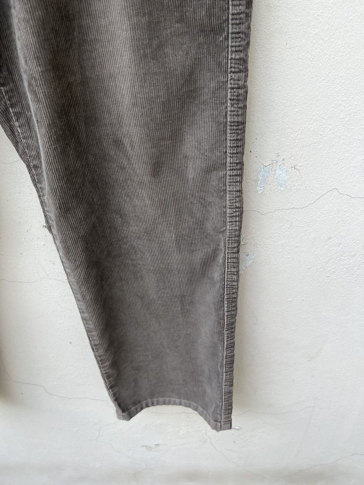Levi's × Vintage Vintage 2000s Levi’s Silvertab Sun Fade Cord Trashed Pant Size US 33 - 13 Thumbnail