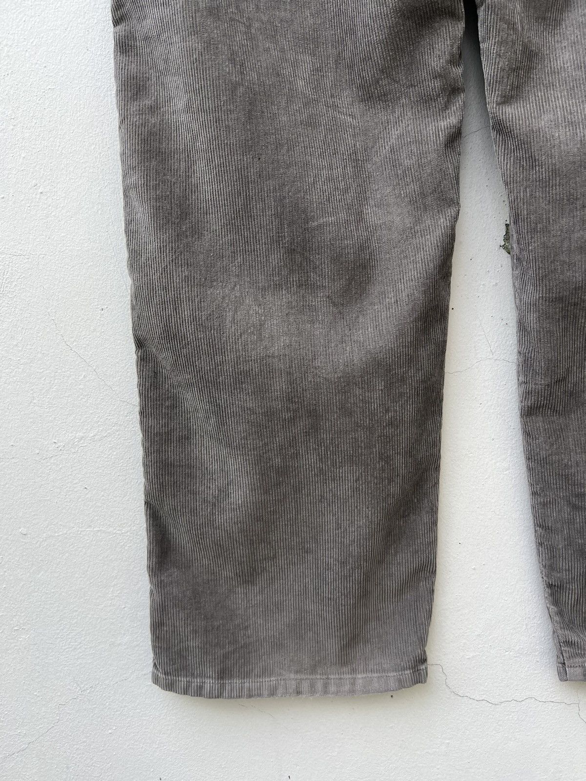 Levi's × Vintage Vintage 2000s Levi’s Silvertab Sun Fade Cord Trashed Pant Size US 33 - 17 Thumbnail