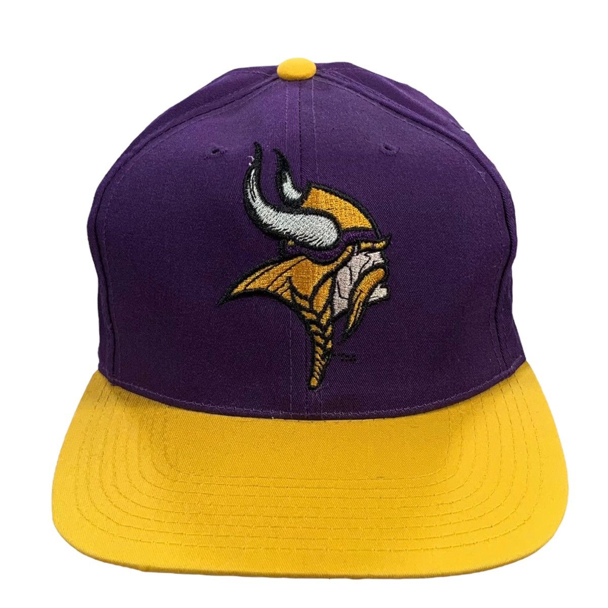 NFL VTG NFL Football Minnesota Vikings Purple Gold Snapback Hat Size ONE SIZE - 1 Thumbnail