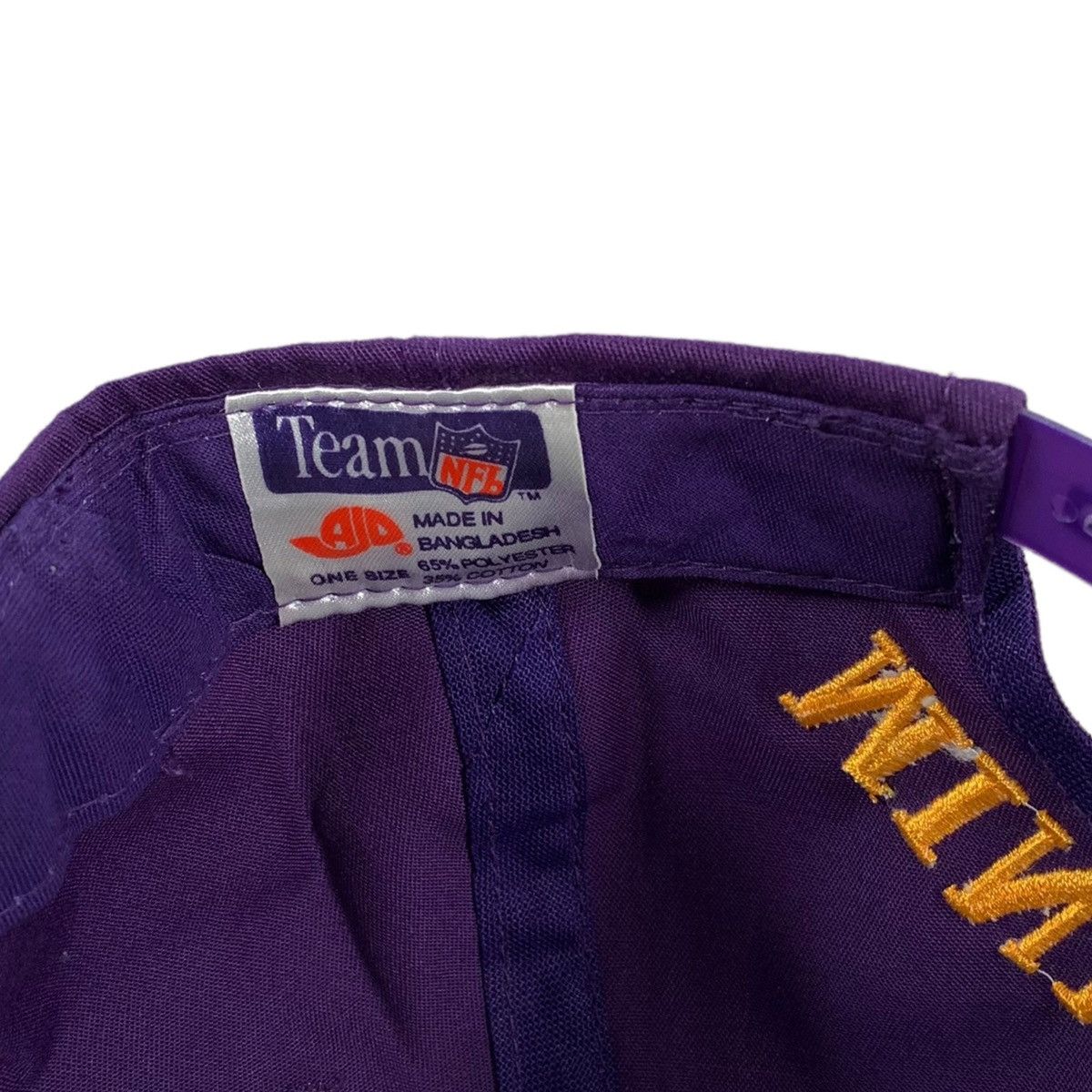 NFL VTG NFL Football Minnesota Vikings Purple Gold Snapback Hat Size ONE SIZE - 4 Thumbnail