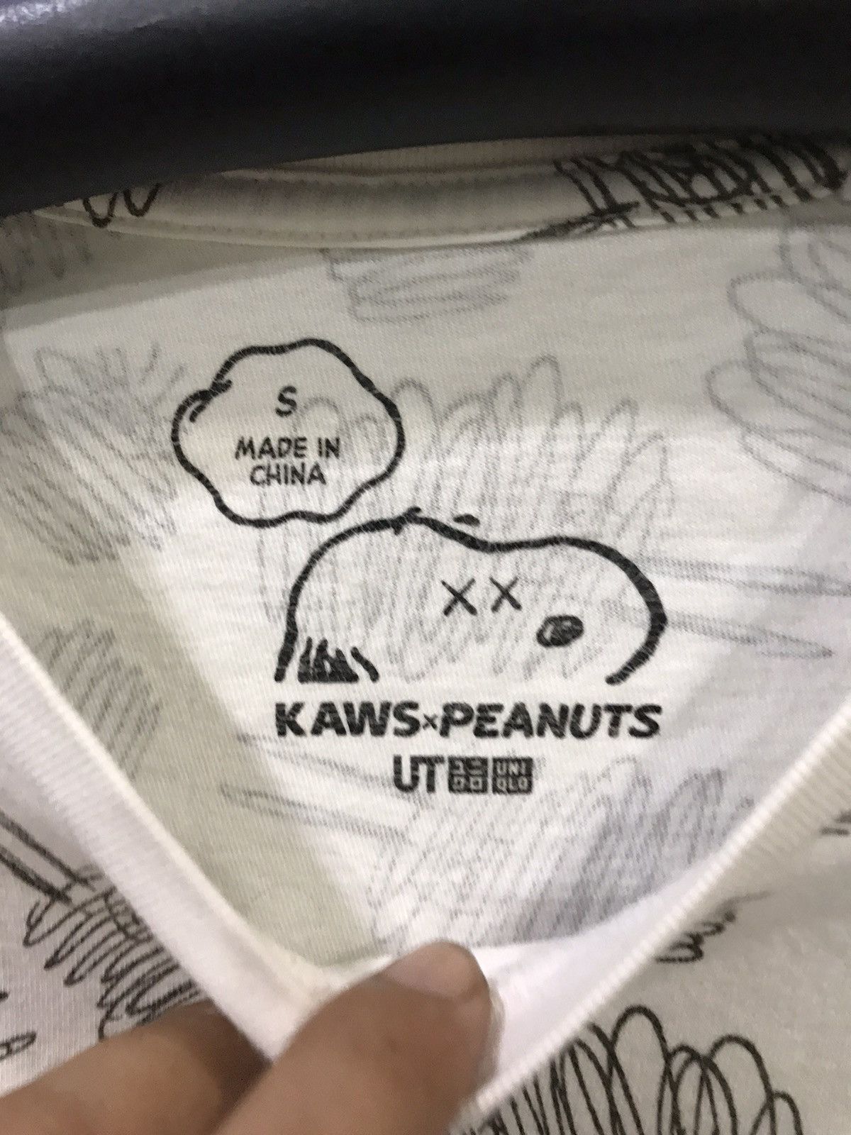 Kaws × Peanuts × Uniqlo Full Print Shirt Size US S / EU 44-46 / 1 - 2 Thumbnail