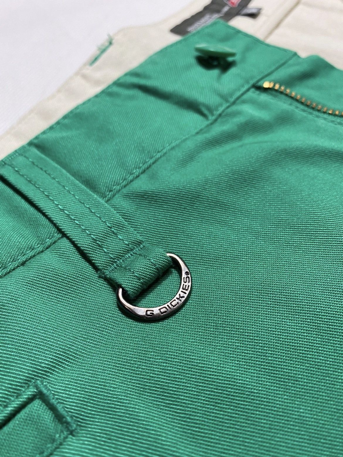 Dickies × Vintage Slim Vintage Dickies Genuine Short Pharrell Green marijuana Size US 34 / EU 50 - 7 Thumbnail