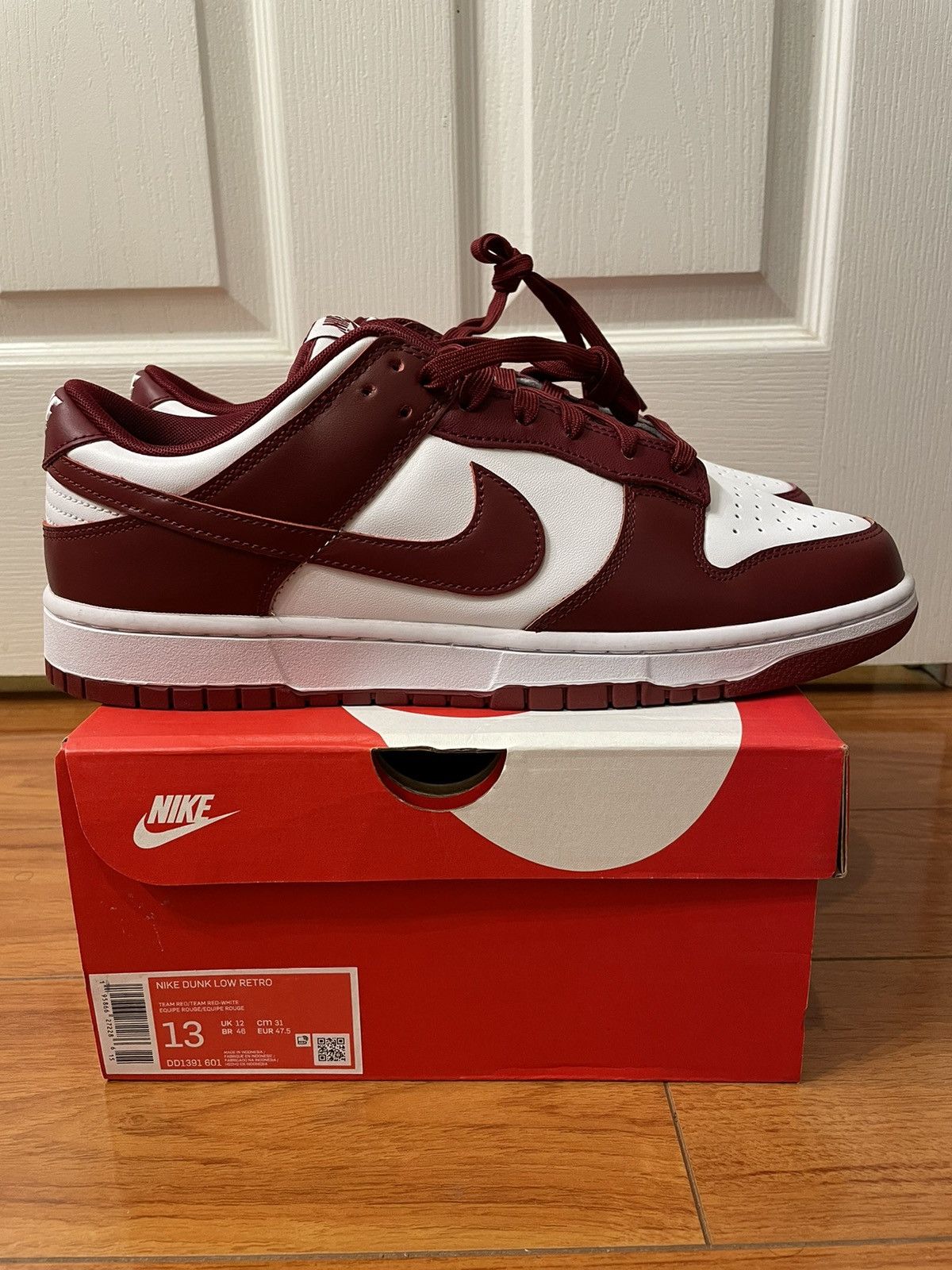 Nike Dunk Low Team Red