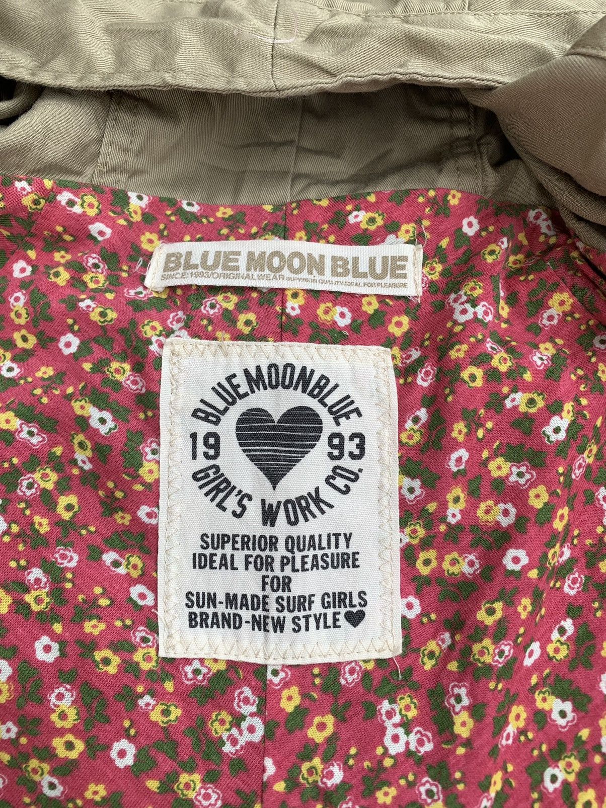 Japanese Brand Blue Moon Blue Capes Size US L / EU 52-54 / 3 - 8 Thumbnail