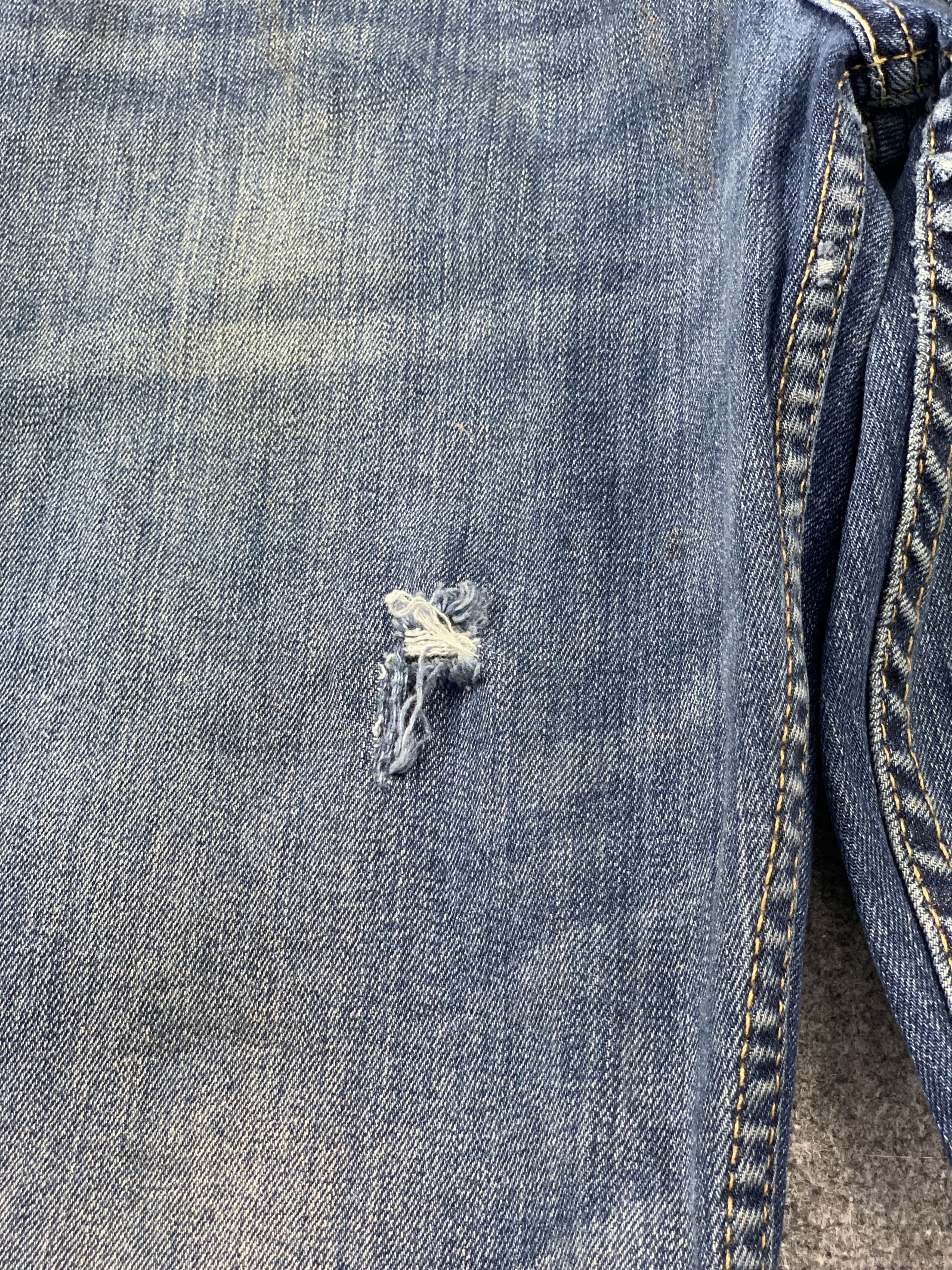 Levi's Vintage Levis 511 Faded Blue Jeans DP2035 Size US 31 - 14 Thumbnail