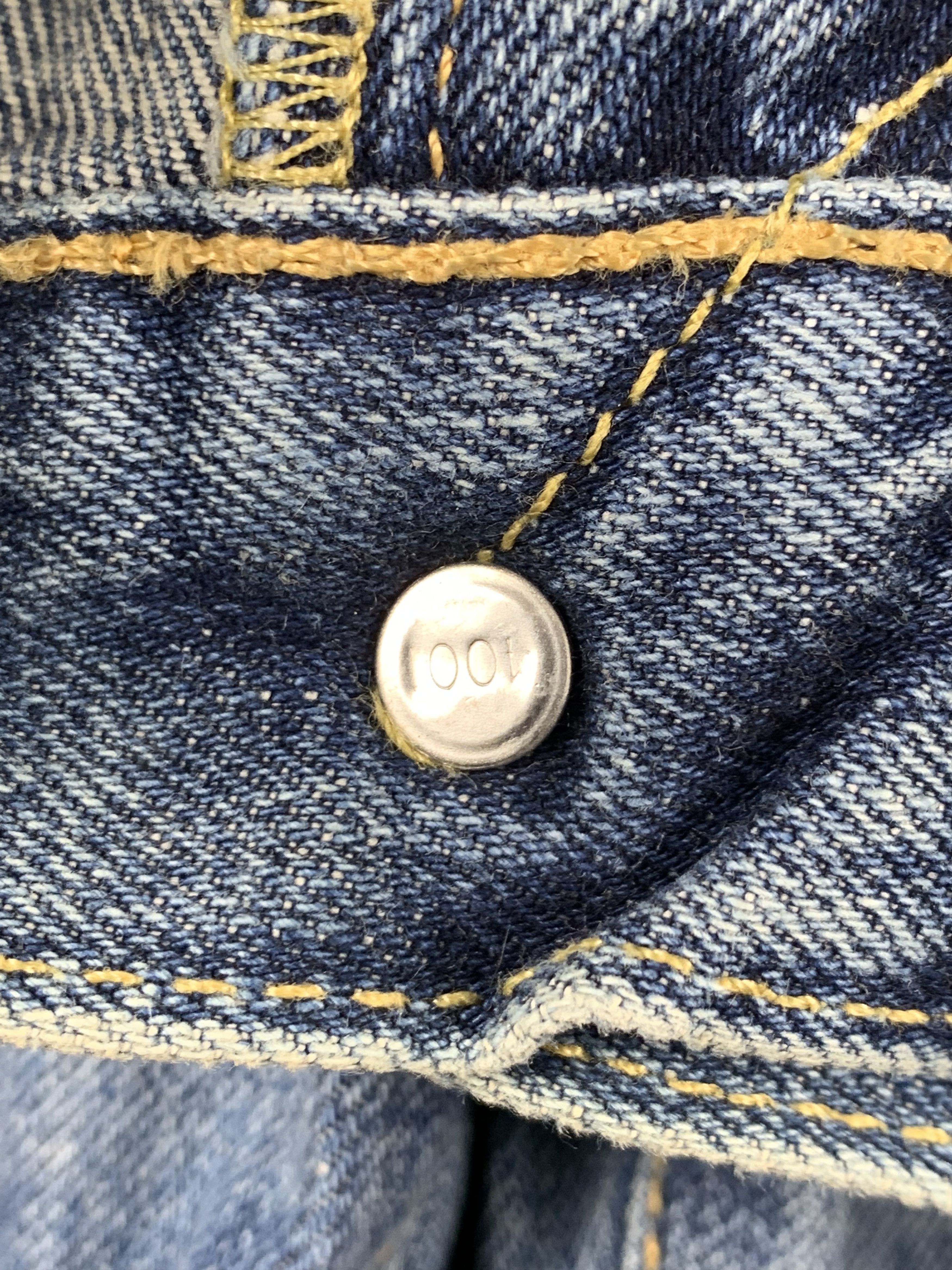 Levi's Vintage Distressed Levis 514 Faded Blue Jeans DP2038 Size US 35 - 20 Thumbnail