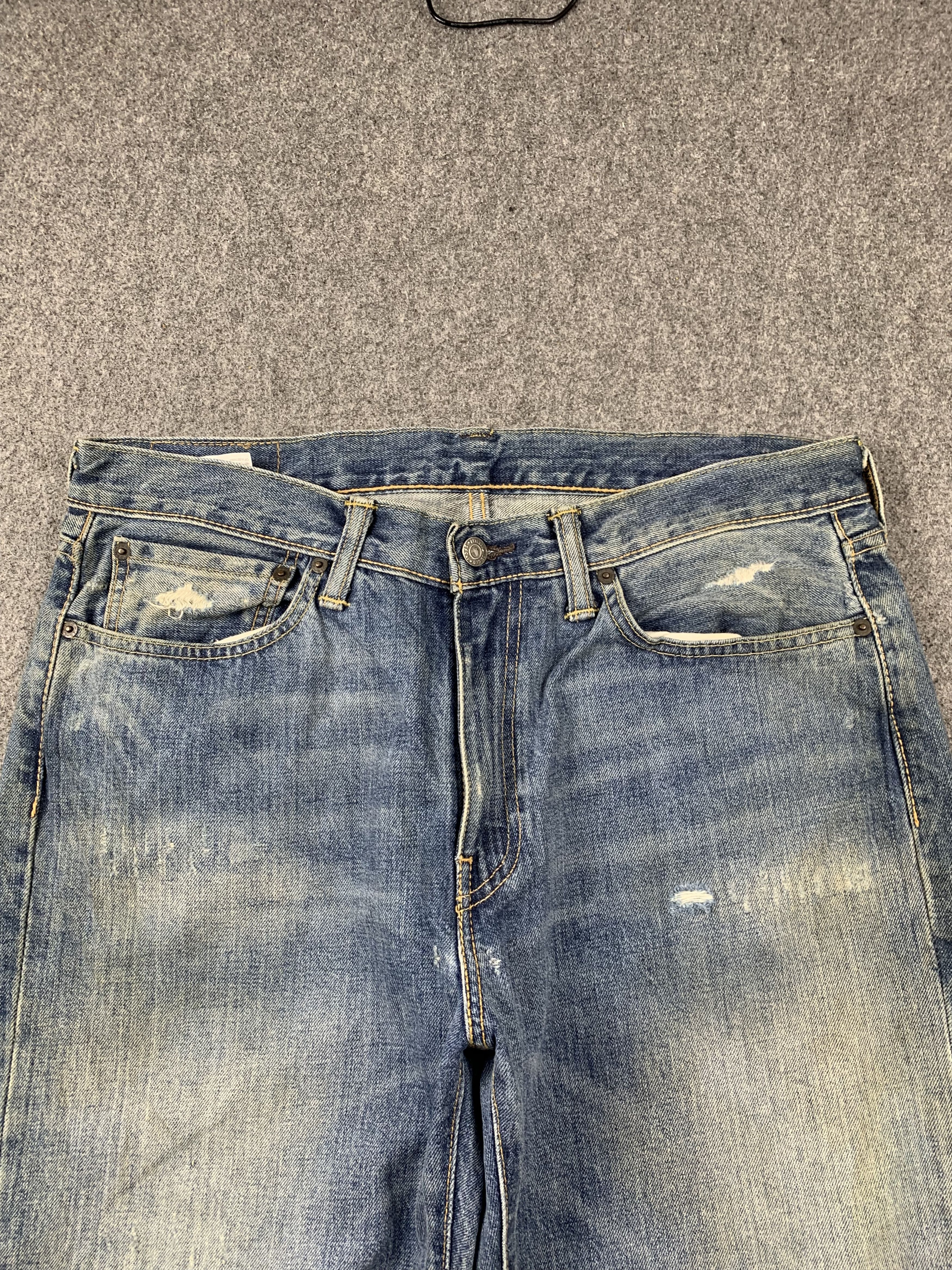 Levi's Vintage Distressed Levis 514 Faded Blue Jeans DP2038 Size US 35 - 2 Thumbnail