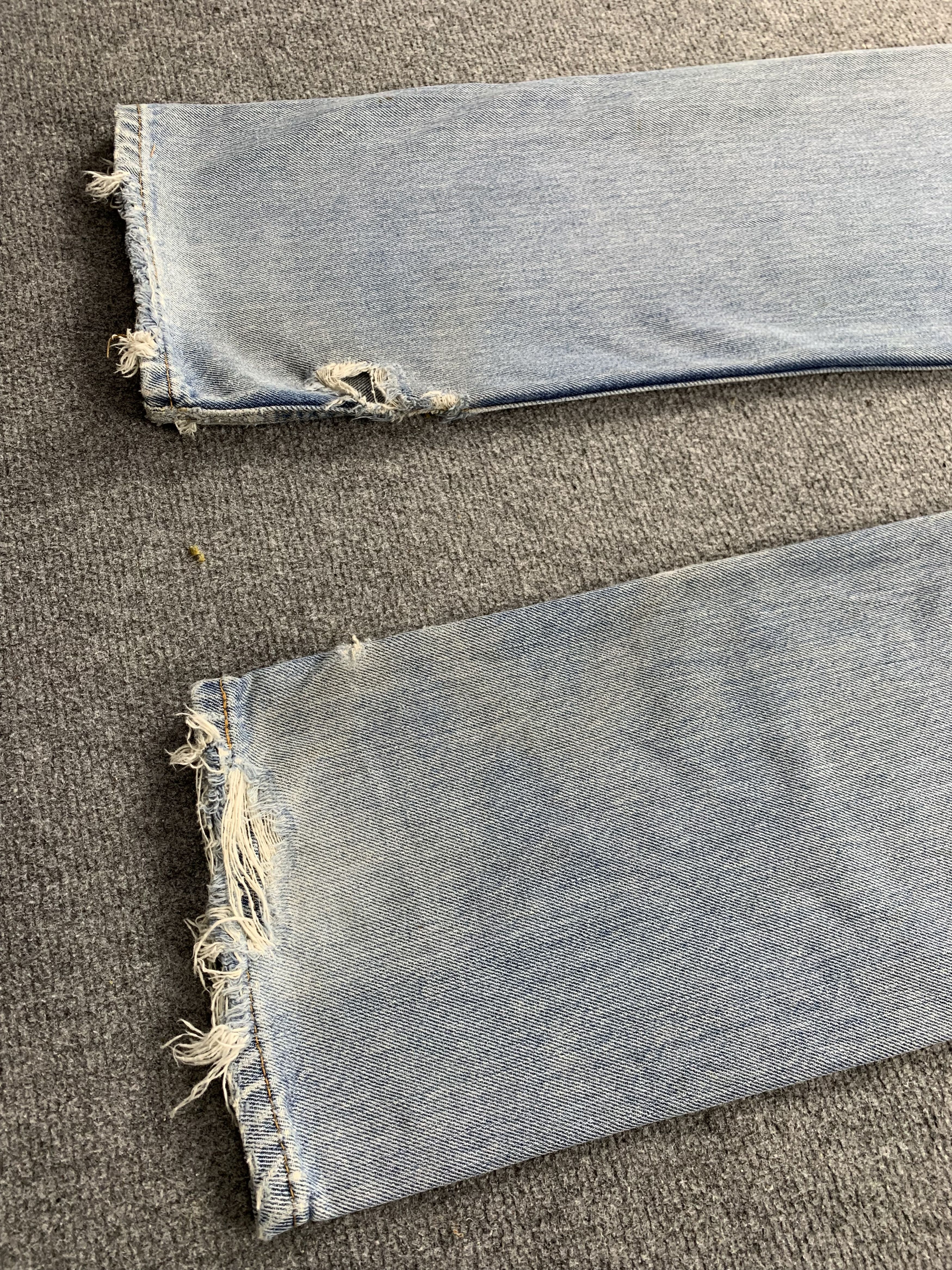 Levi's Vintage Levis 505 Light Wash Jeans DP2039 Size US 31 - 18 Thumbnail