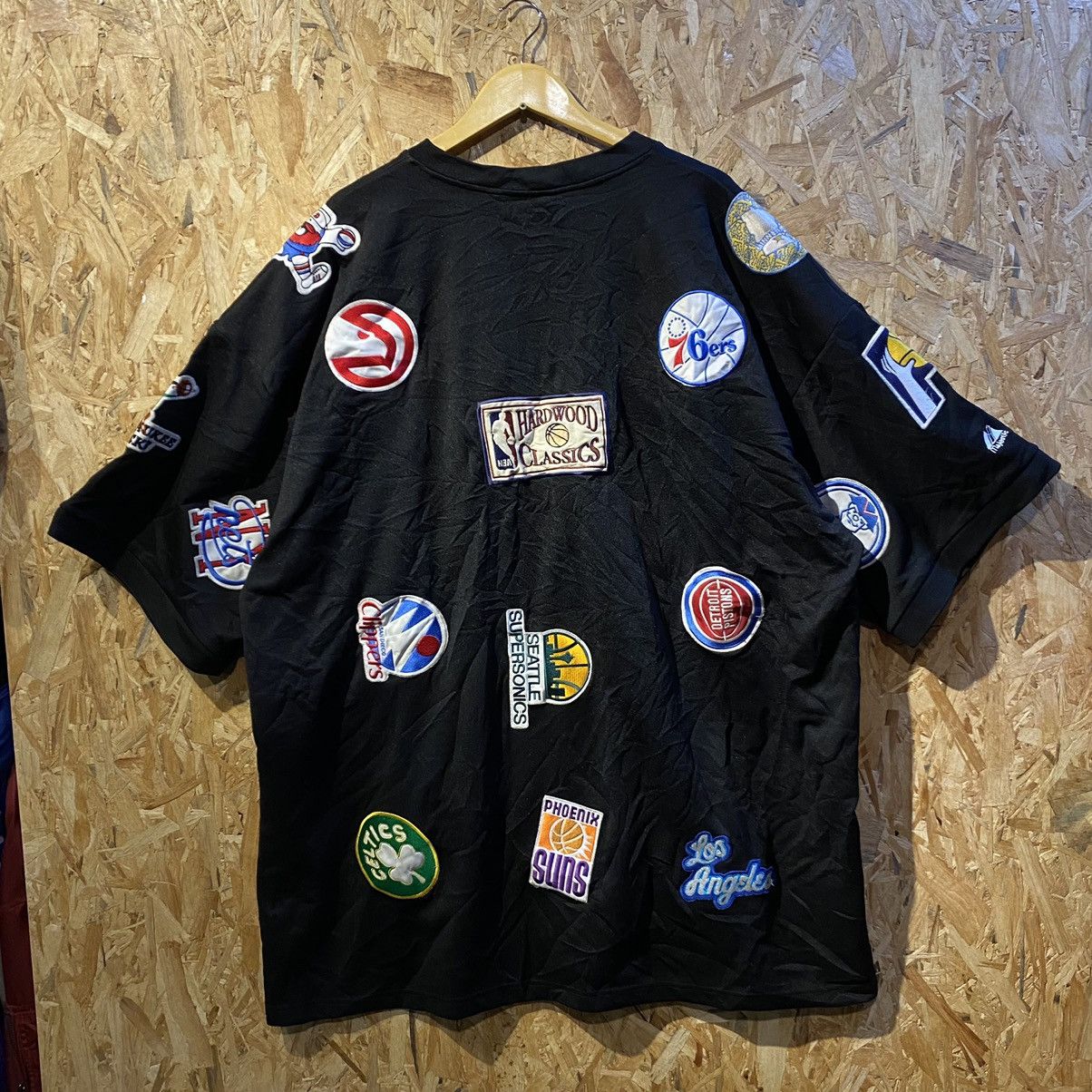 Majestic × NBA Vintage All Over NBA Patches Warm Up Jersey Shirt Size US XXL / EU 58 / 5 - 2 Thumbnail