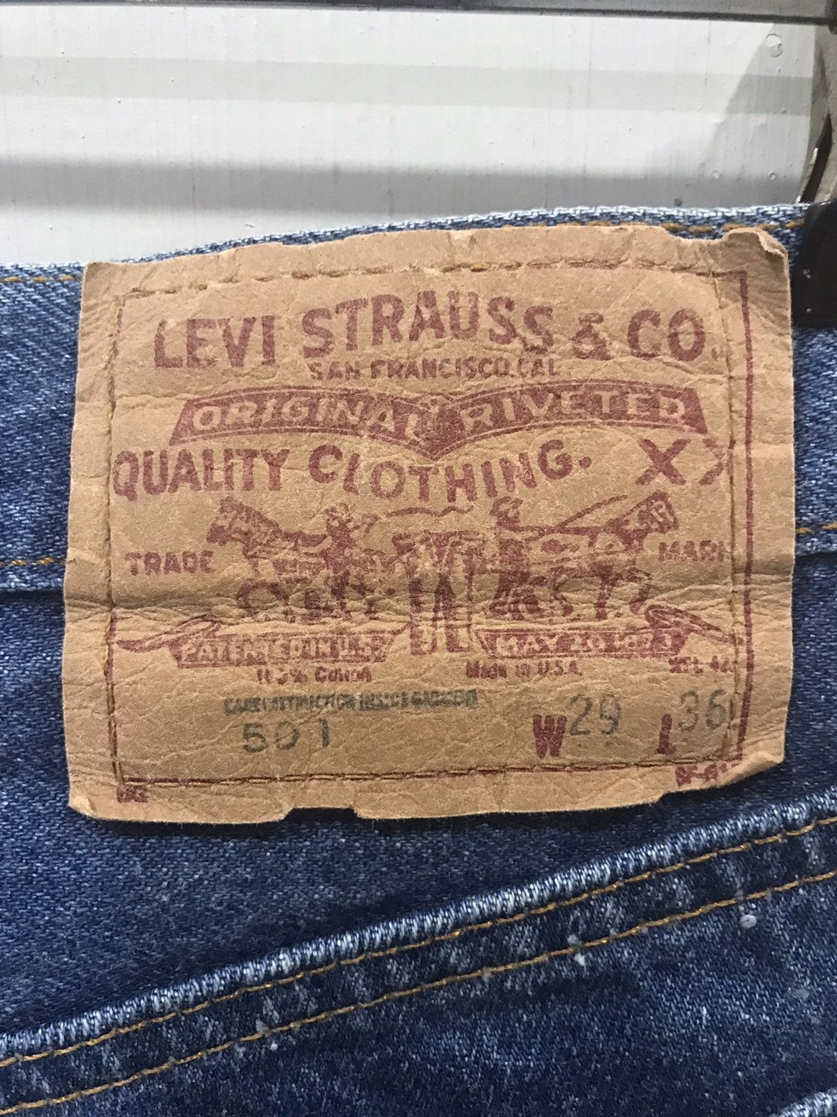 Levi's × Vintage Vintage 80s Levis 501 Regular Medium Washed Jeans Size US 27 - 9 Thumbnail