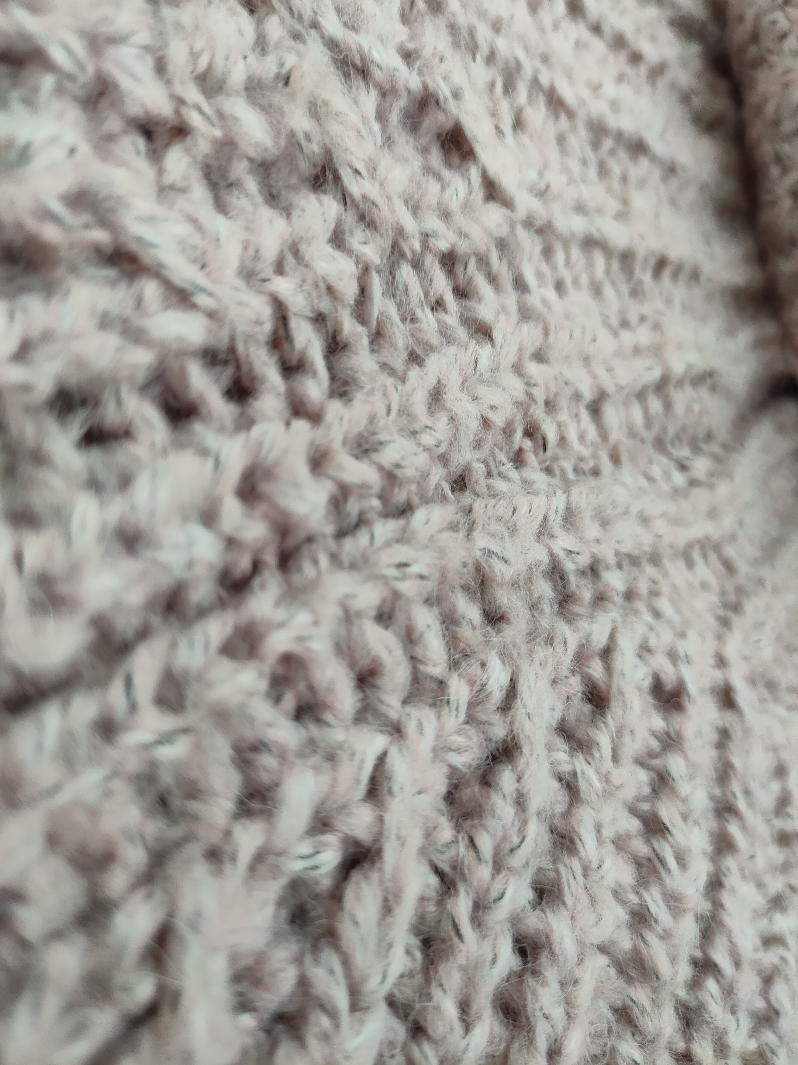 Aran Isles Knitwear DL Japan cable mohair knitwear turtleneck #46-141 Size L / US 10 / IT 46 - 5 Thumbnail