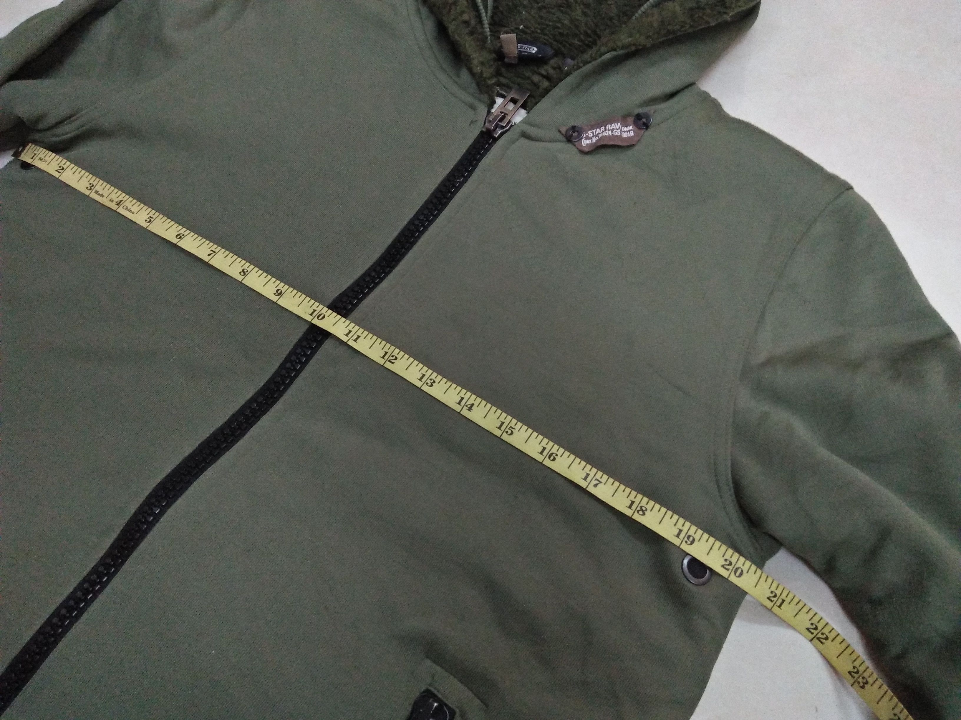 G-Star G-STAR RAW Embroidered Military Green Sherpa Jacket. Size US M / EU 48-50 / 2 - 10 Thumbnail