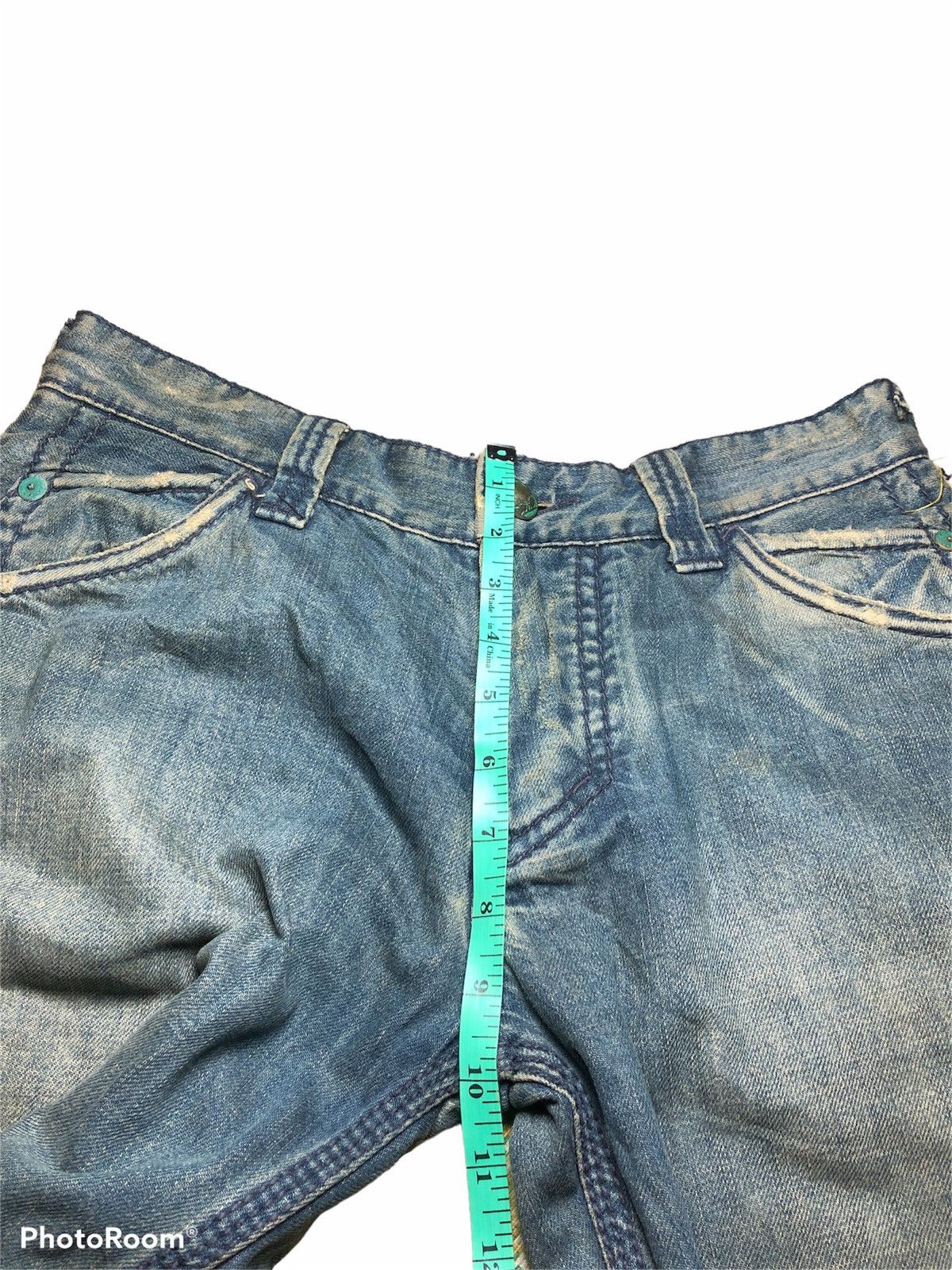 STITCH'S DAKOTA WASHED BLUE DISTRESSED DENIM