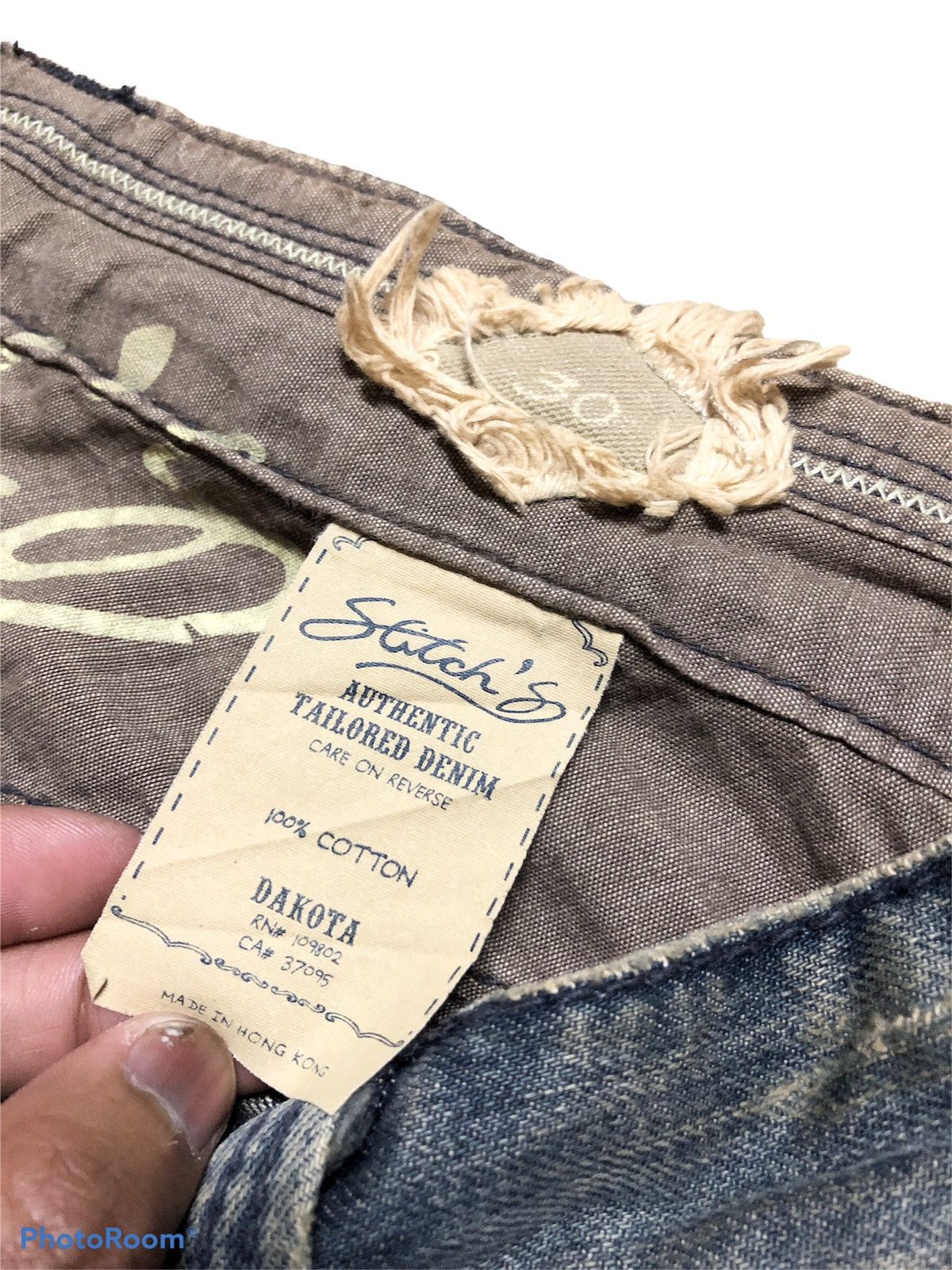STITCH'S DAKOTA WASHED BLUE DISTRESSED DENIM