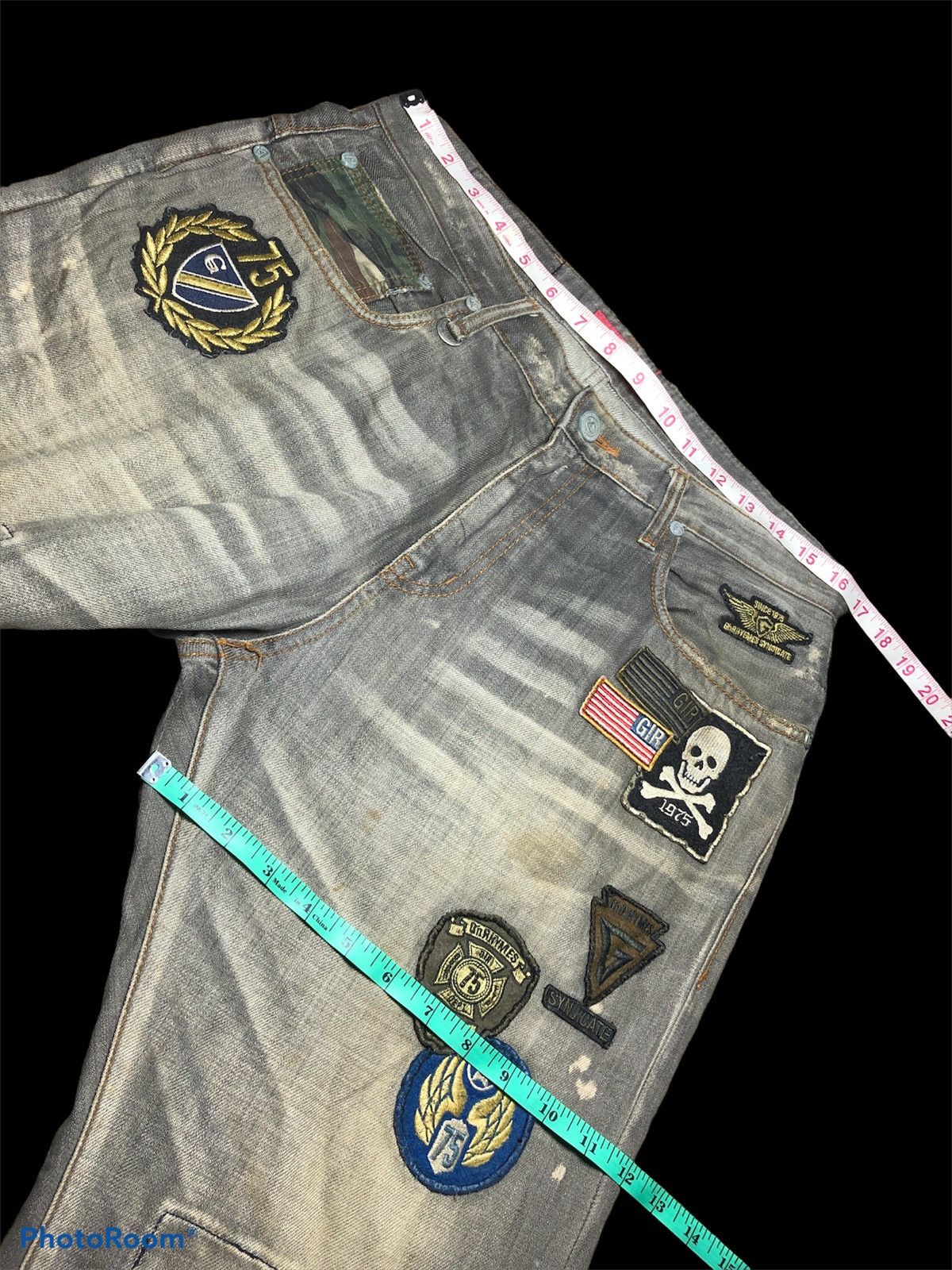 Other GIN RHYMES WASHED GRAY PATCHES DISTRESSED BLEACH DENIM Size US 33 - 12 Thumbnail