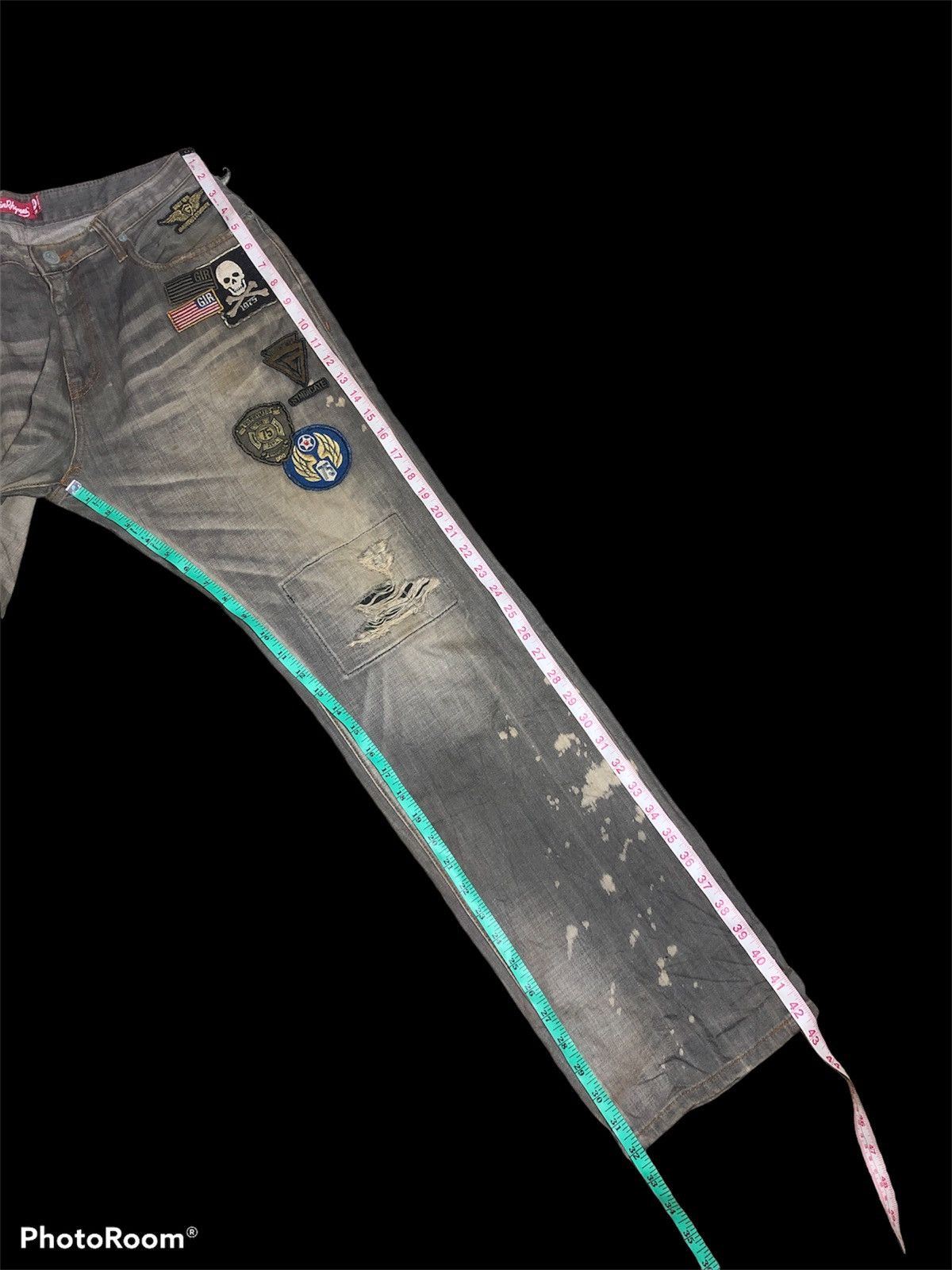 Other GIN RHYMES WASHED GRAY PATCHES DISTRESSED BLEACH DENIM Size US 33 - 9 Thumbnail