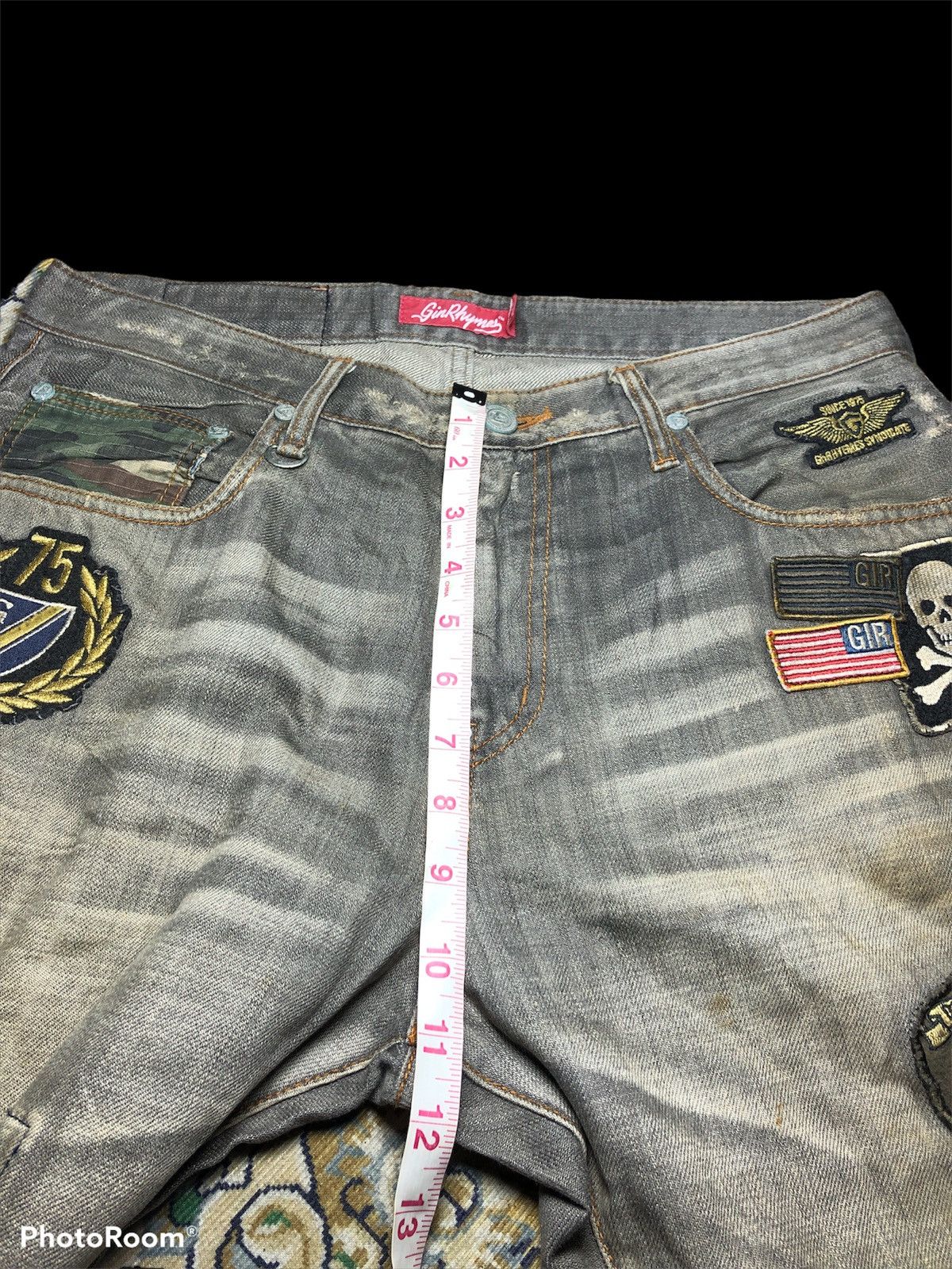 Other GIN RHYMES WASHED GRAY PATCHES DISTRESSED BLEACH DENIM Size US 33 - 11 Thumbnail