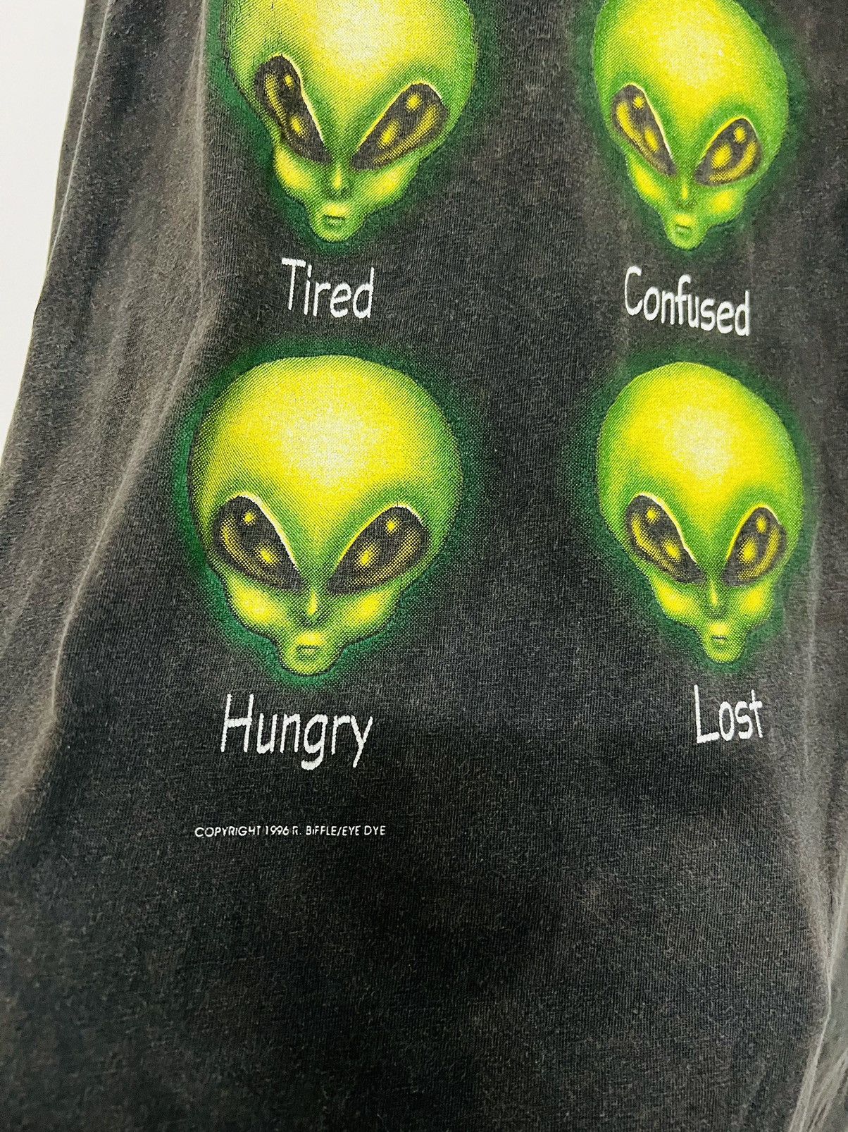 Alien Workshop Vintage THRASHED Alienated Eye Dye 1996 Tee Size US L / EU 52-54 / 3 - 6 Thumbnail