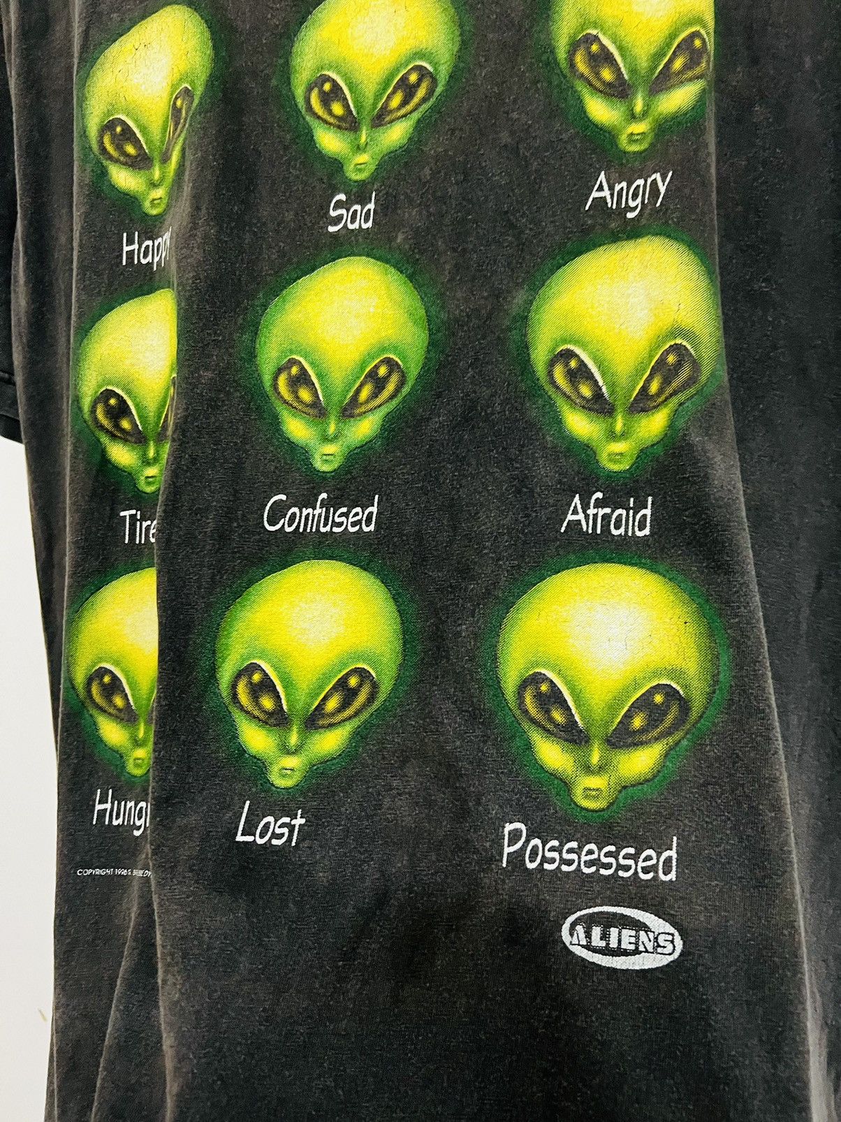 Alien Workshop Vintage THRASHED Alienated Eye Dye 1996 Tee Size US L / EU 52-54 / 3 - 5 Thumbnail