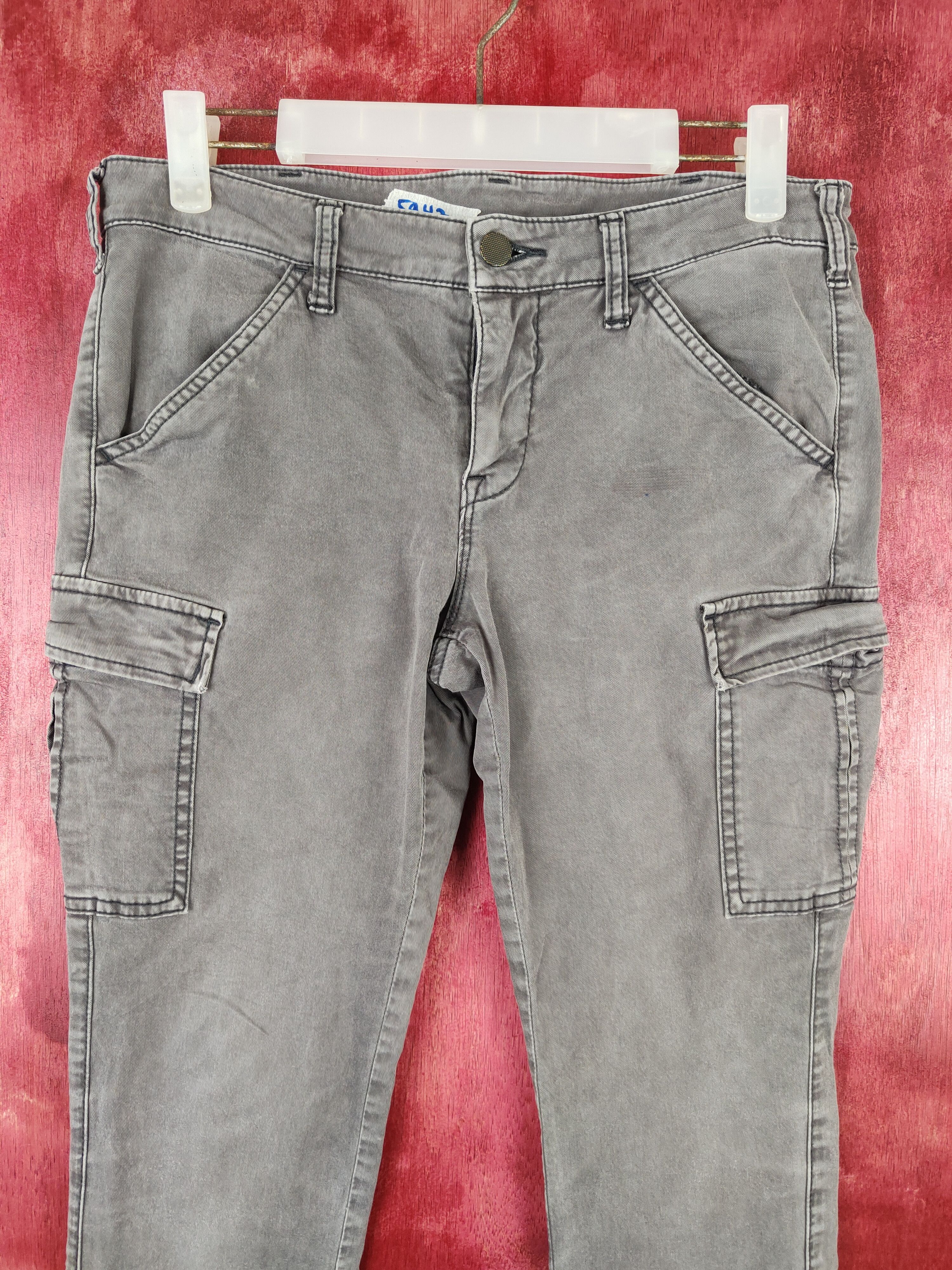 Japanese Brand × Vintage Uniqlo Grey Slimfit Multi Pocket Tactical Cargo Pants #5942 Size US 28 / EU 44 - 2 Thumbnail