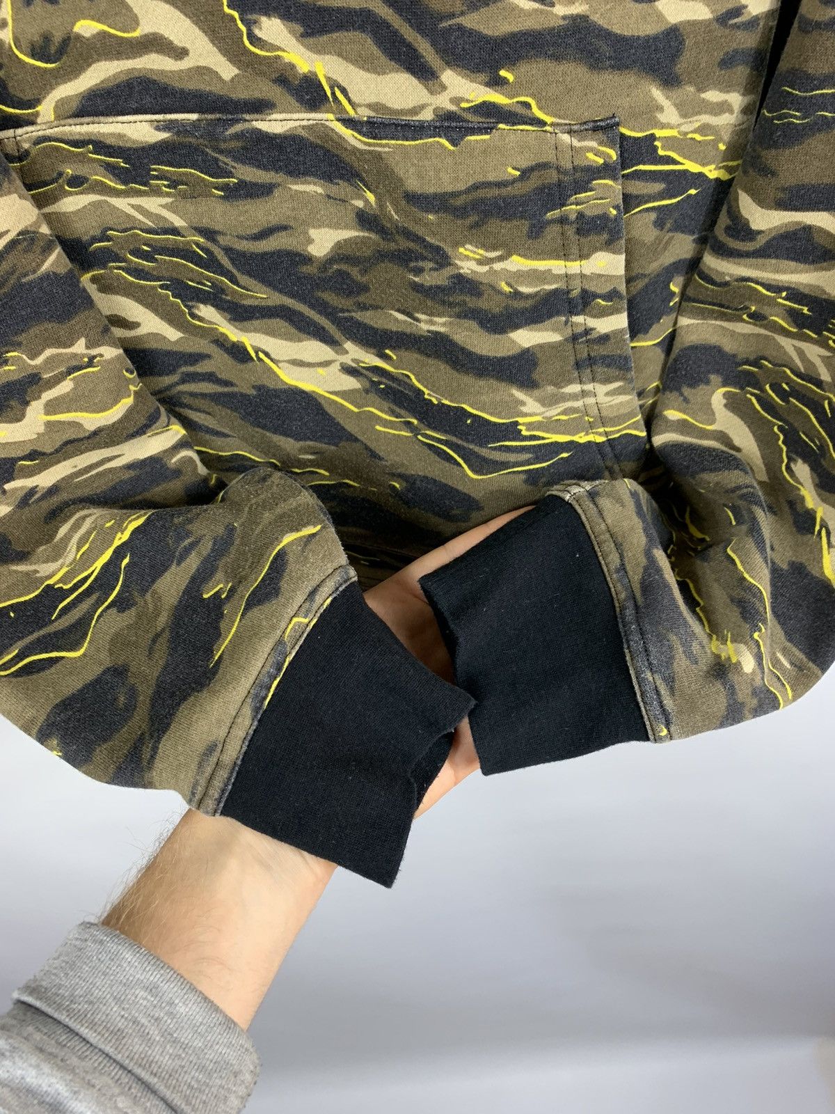 Puma × The Weeknd × XO The Weekend X0 Puma oversized hoodie camo Size US S / EU 44-46 / 1 - 7 Thumbnail