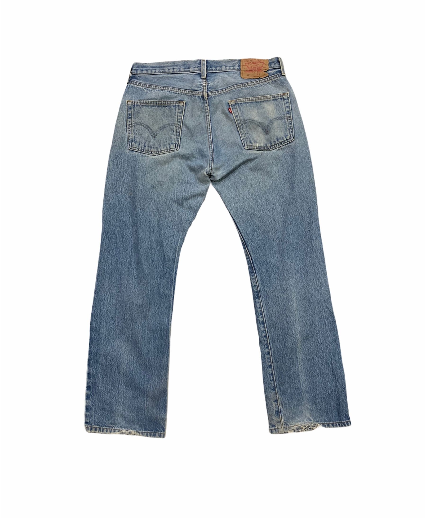 Levi's Levis 501XX vintage distressed jeans Size US 33 - 2 Thumbnail