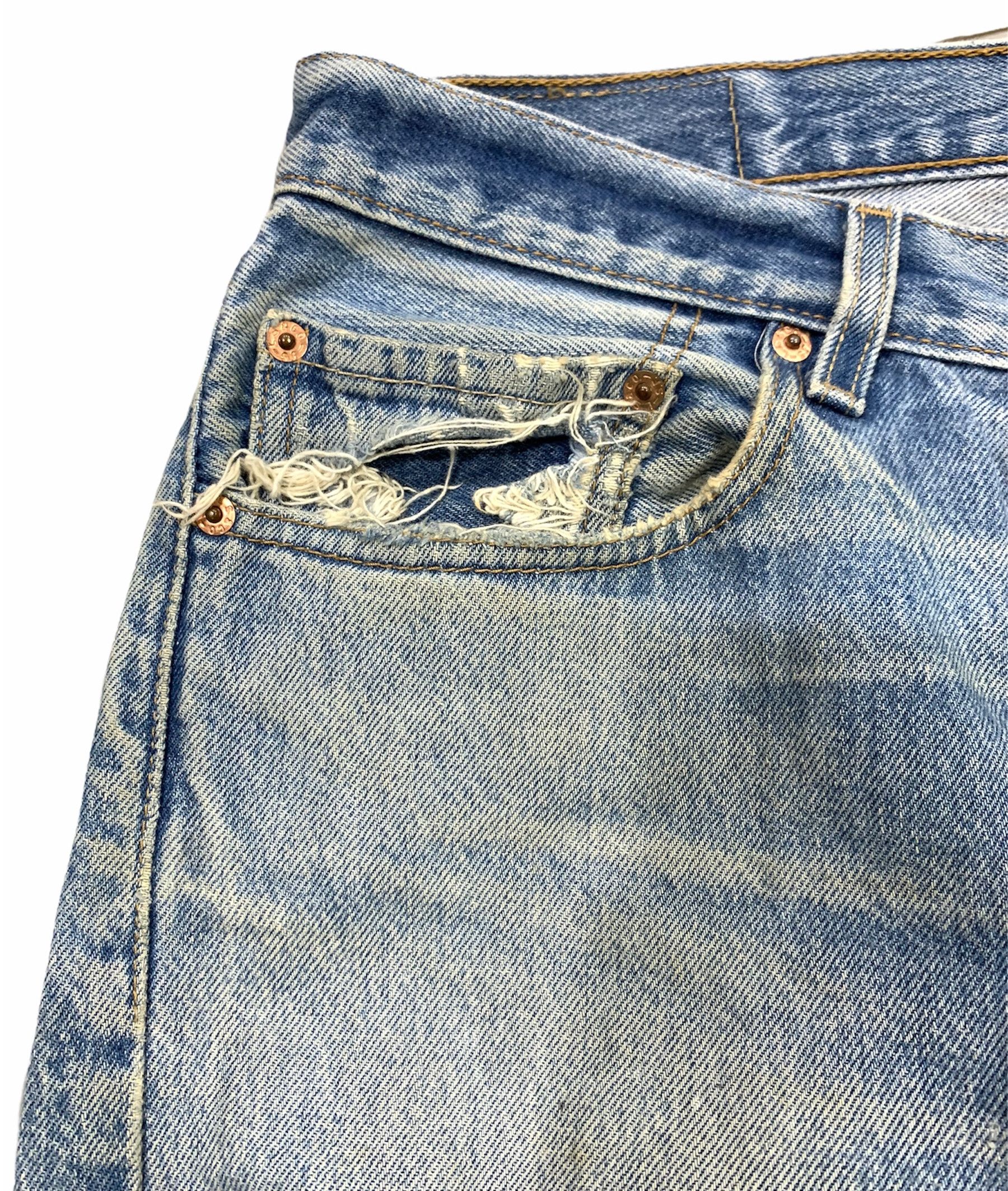 Levi's Levis 501XX vintage distressed jeans Size US 33 - 5 Thumbnail