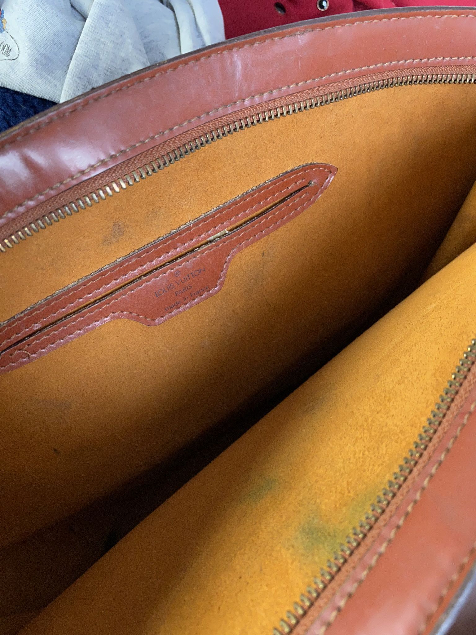 Louis Vuitton Louis Viutton 1999 vintage bag epi leather small logo Size ONE SIZE - 4 Thumbnail