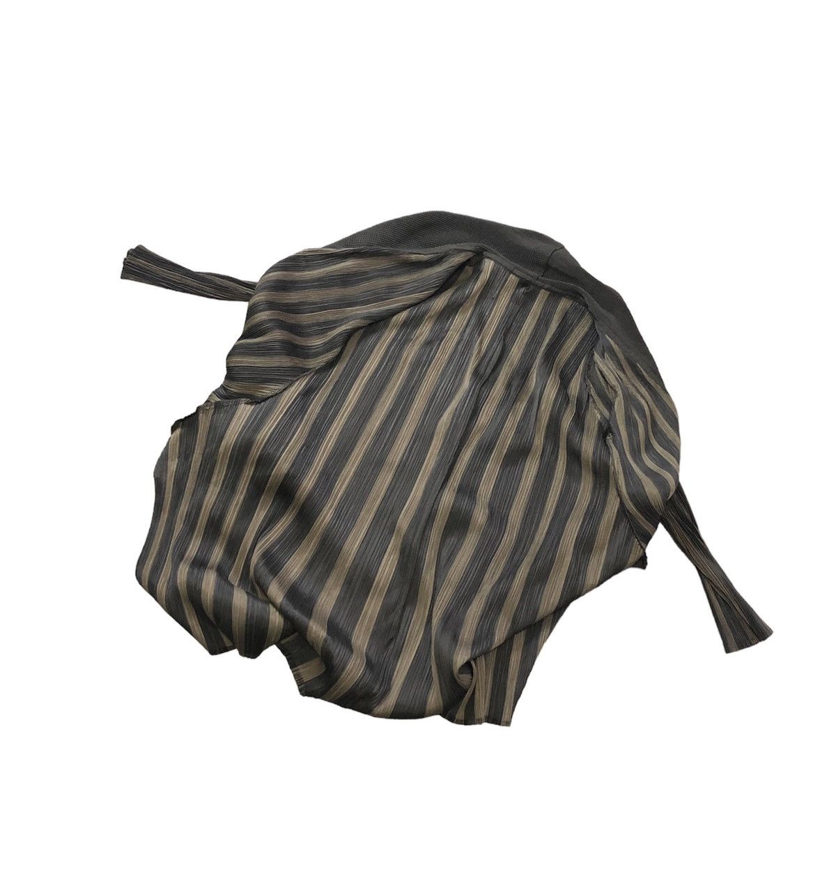 Issey Miyake Inspiring Pleats Please Issey Miyake Outerwear Cardigan Size L / US 10 / IT 46 - 6 Thumbnail
