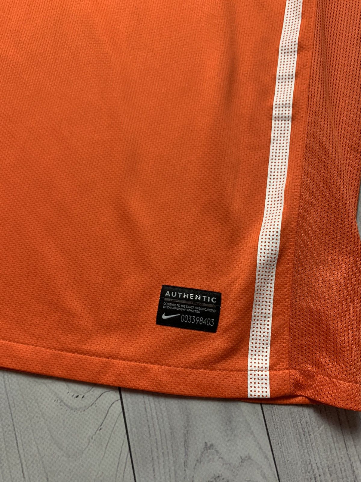 Nike × Vintage Vintage soccer jersey Nederland Holland Nike Orange size L Size US L / EU 52-54 / 3 - 2 Thumbnail
