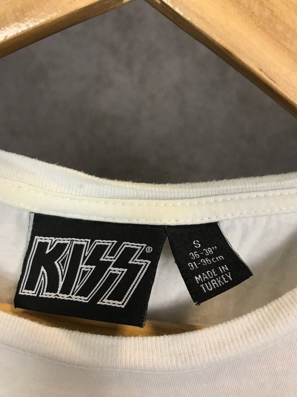 Band Tees × KISS Kiss rock band overprinted longsleeve Size US S / EU 44-46 / 1 - 3 Thumbnail