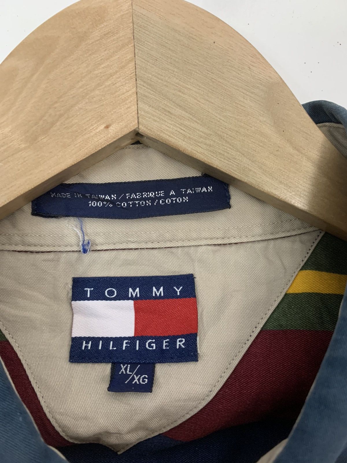 Tommy Hilfiger Tommy Hilfiger Stripe Shirt Size US XL / EU 56 / 4 - 6 Thumbnail