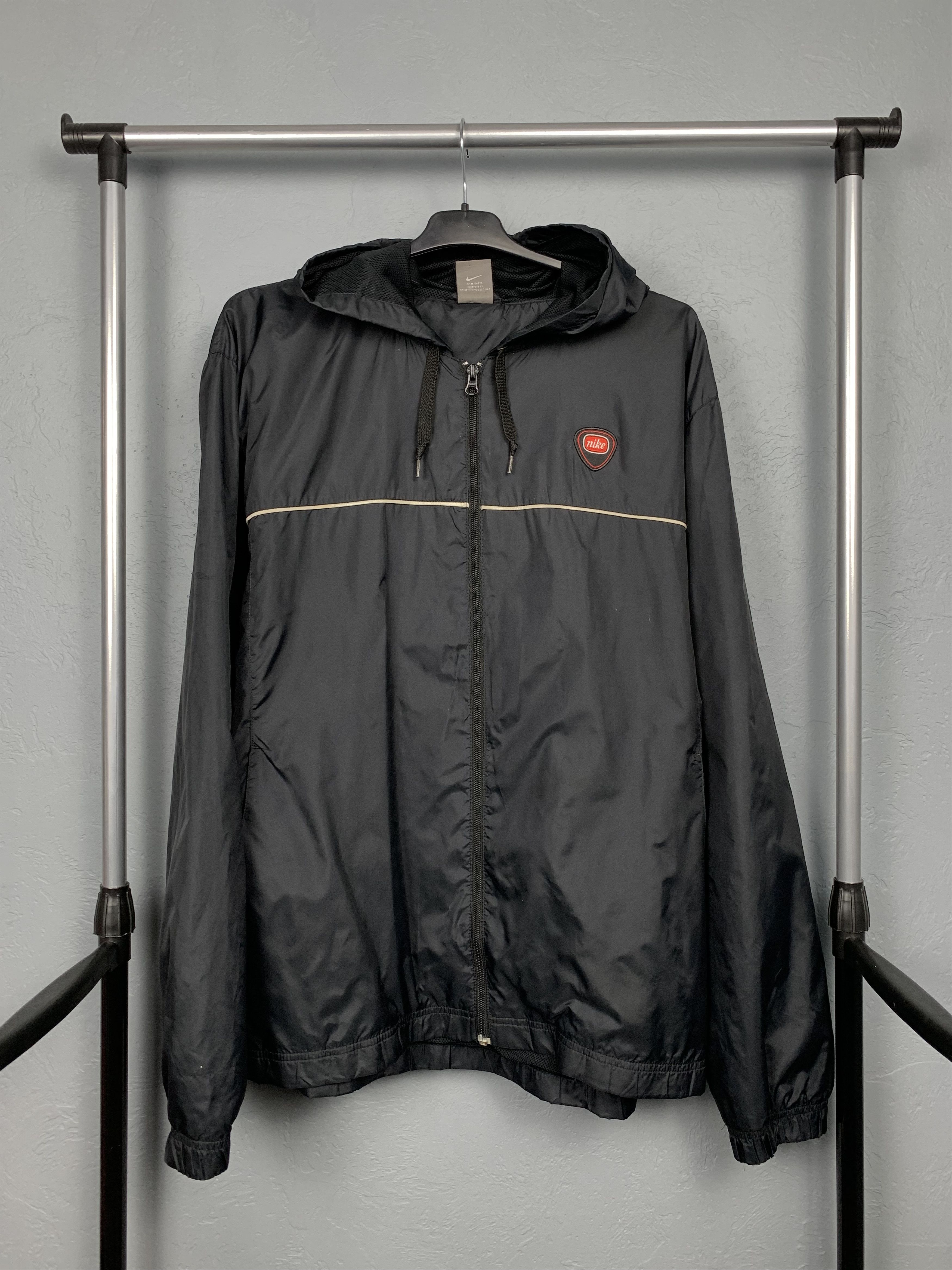 Nike Nike Vintage Mens Nylon Track Top Jacket Y2K Size US XL / EU 56 / 4 - 1 Thumbnail