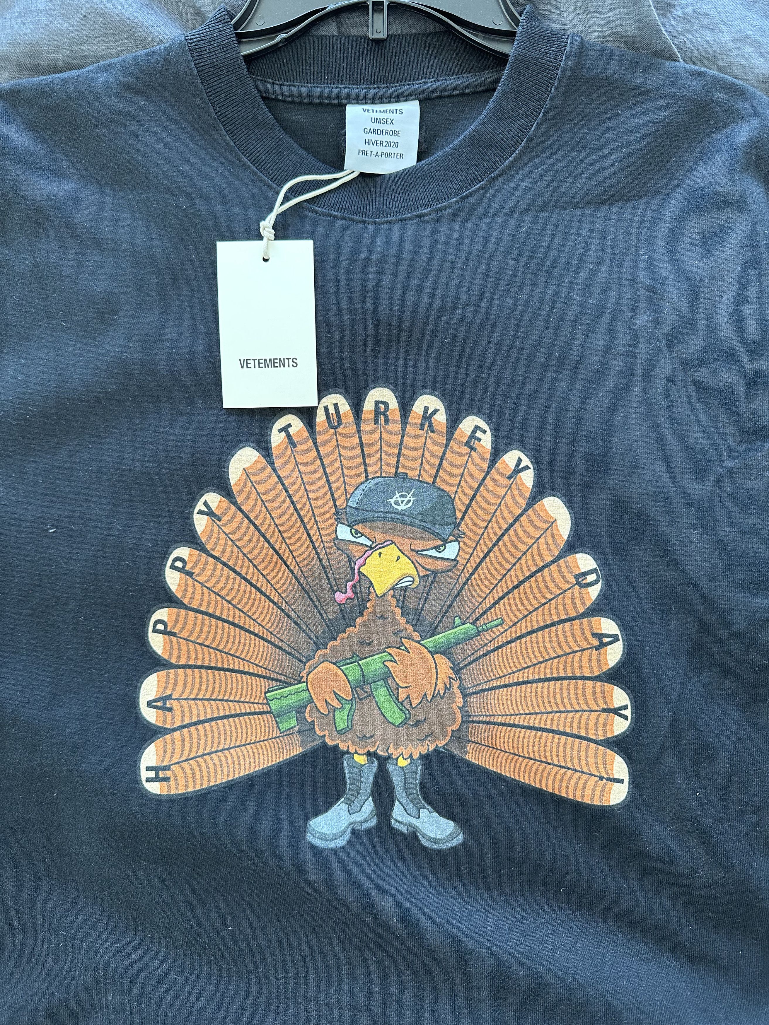 Vetements New w TAGS, Oversize Happy Turkey Day - Tofu Turkey Size US S / EU 44-46 / 1 - 5 Thumbnail