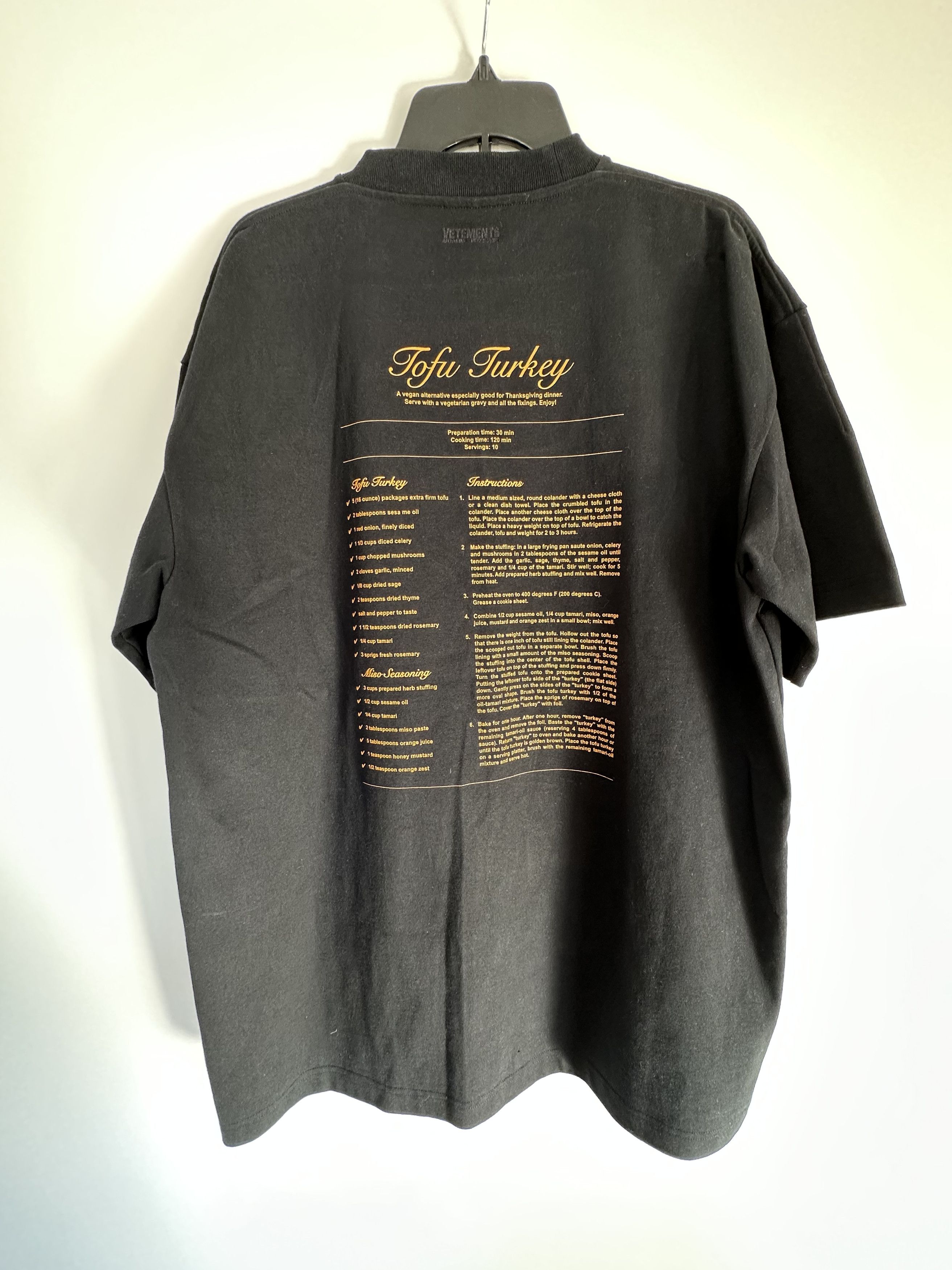 Vetements New w TAGS, Oversize Happy Turkey Day - Tofu Turkey Size US S / EU 44-46 / 1 - 3 Thumbnail