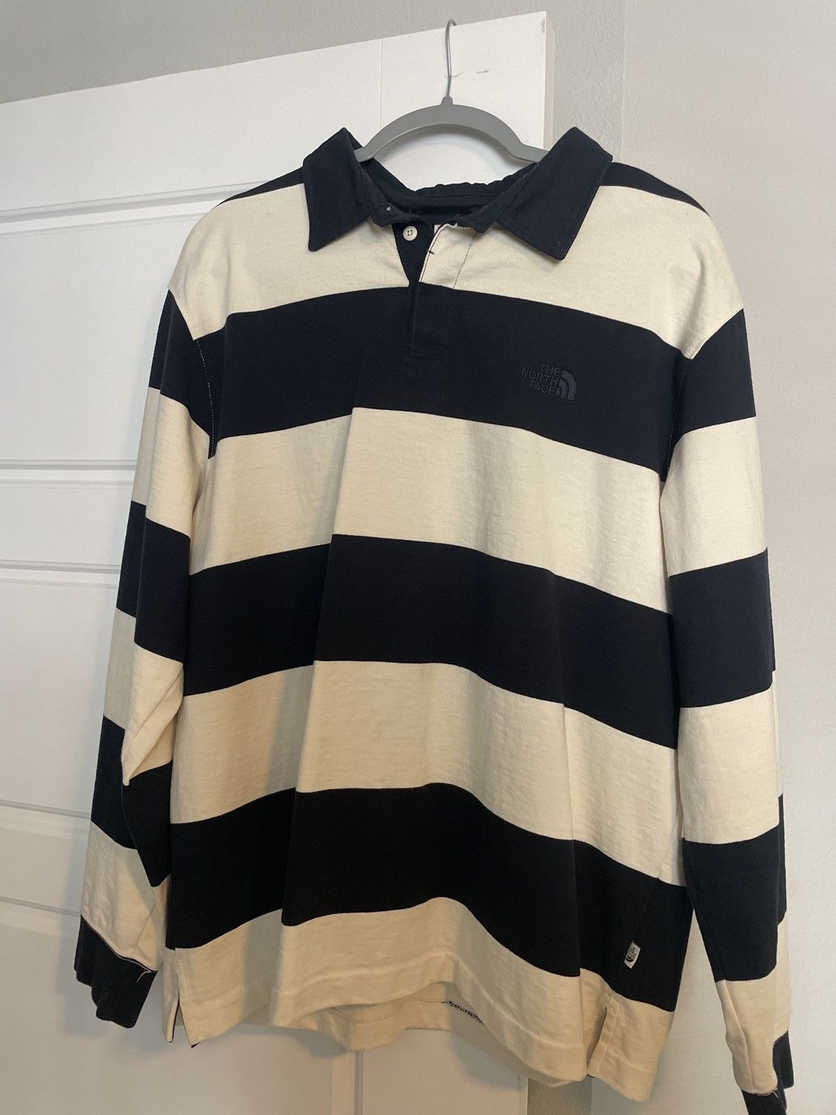 The North Face vintage north face striped l/s Size US L / EU 52-54 / 3 - 1 Thumbnail