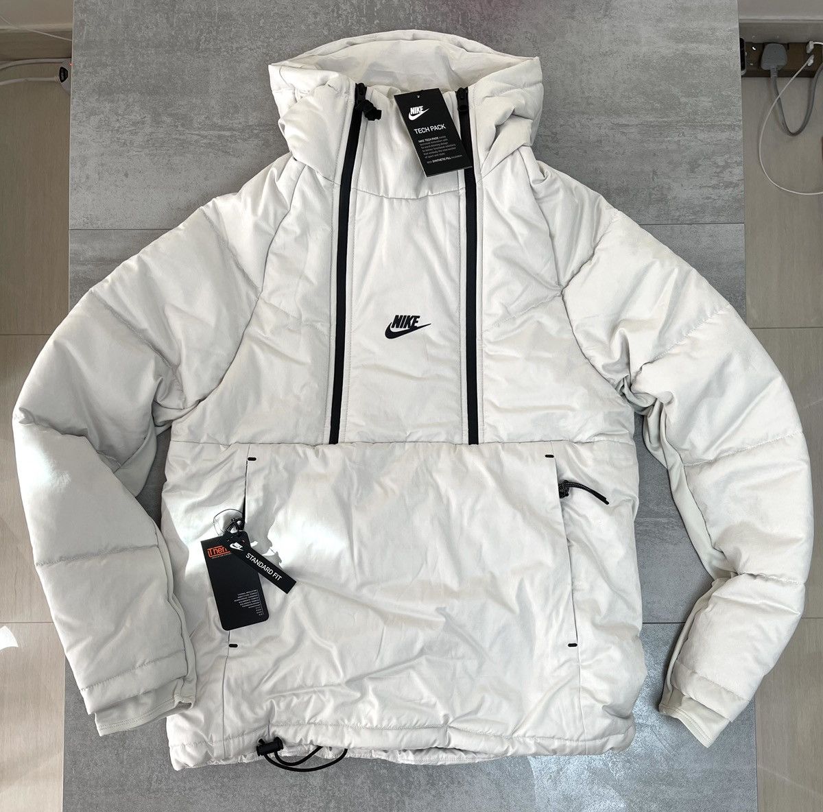 Nike tech pack down popover Jacket small $158