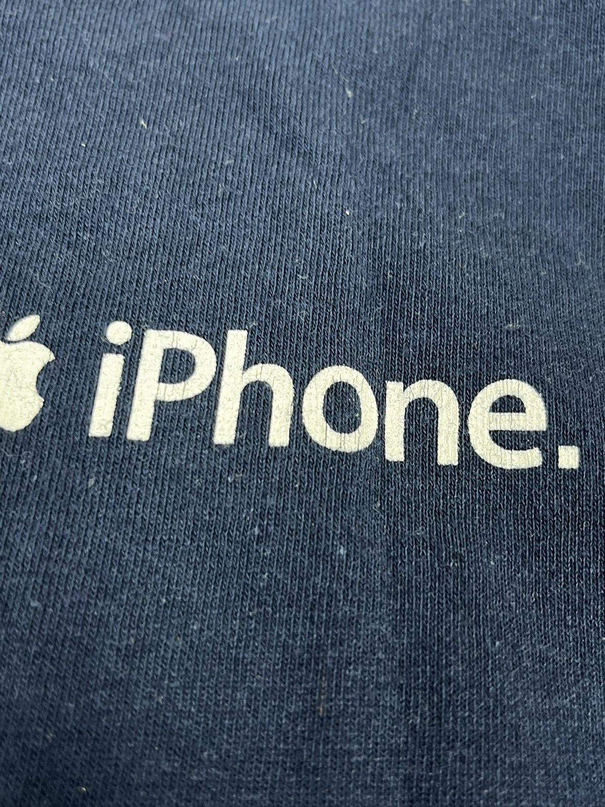 Apple Apple Vintage “Say HelloTo IPhone” 00s Y2K Size US L / EU 52-54 / 3 - 7 Thumbnail